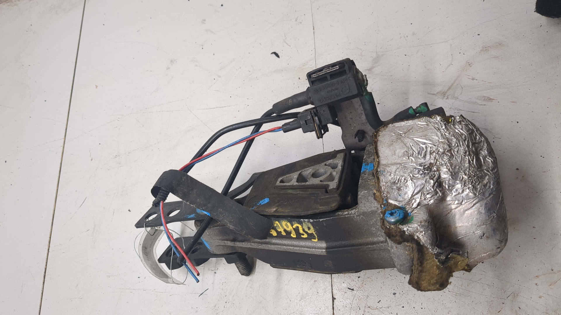 Опора двигателя