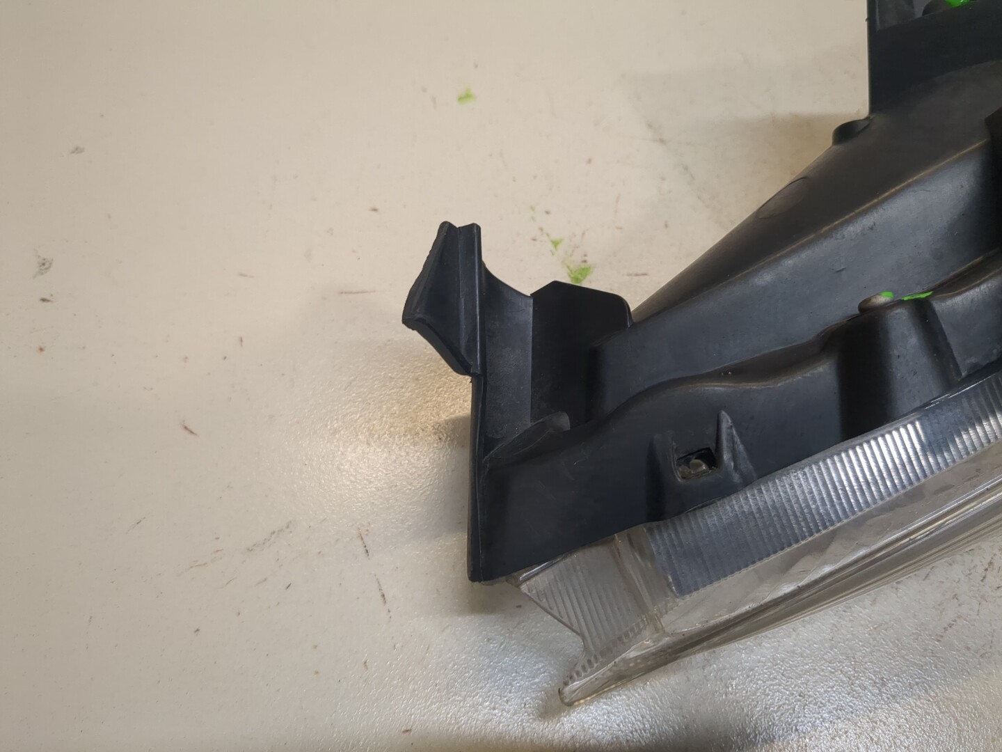 Повторитель на крыло правый