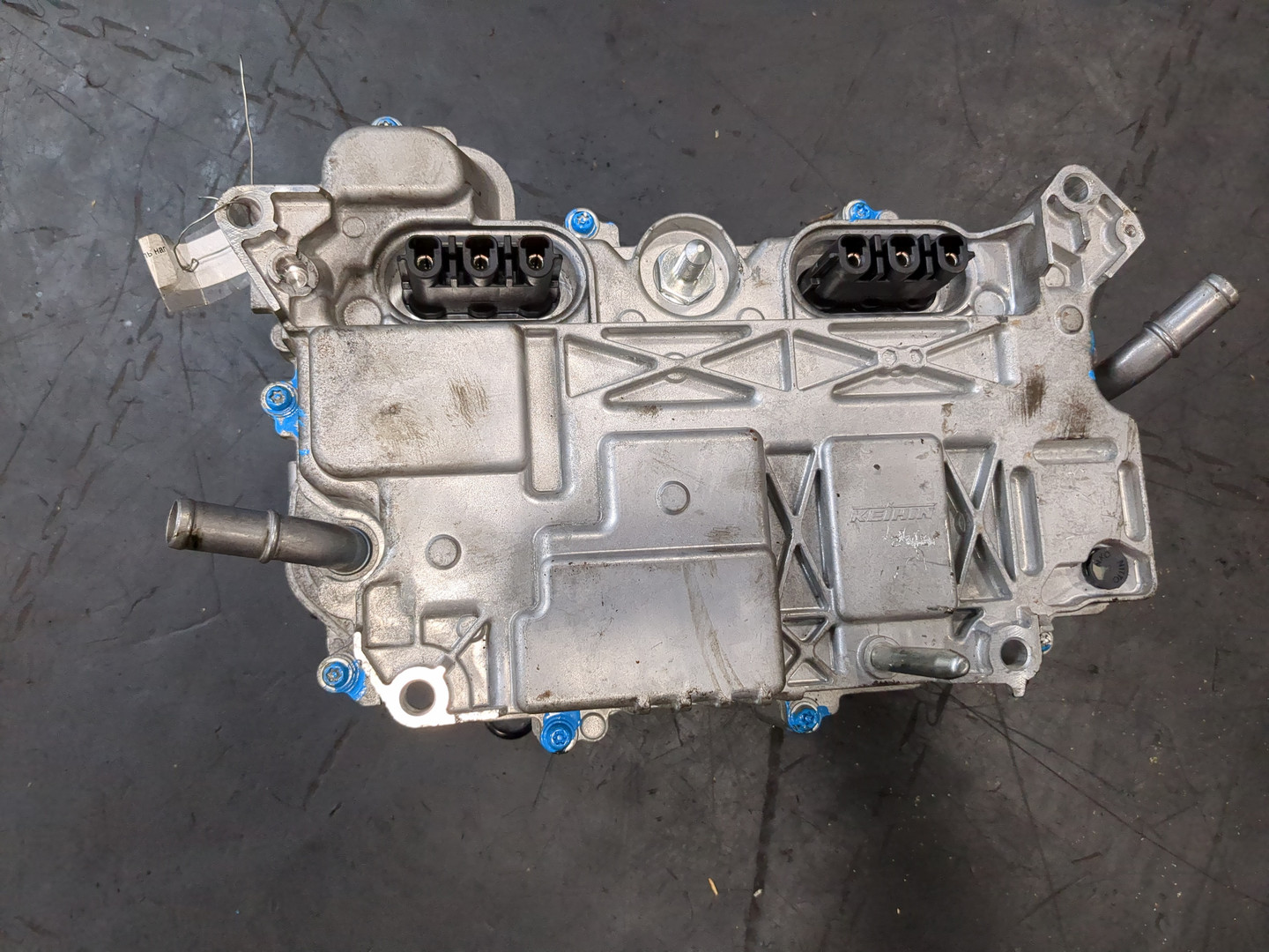 Преобразователь напряжения (адаптер)