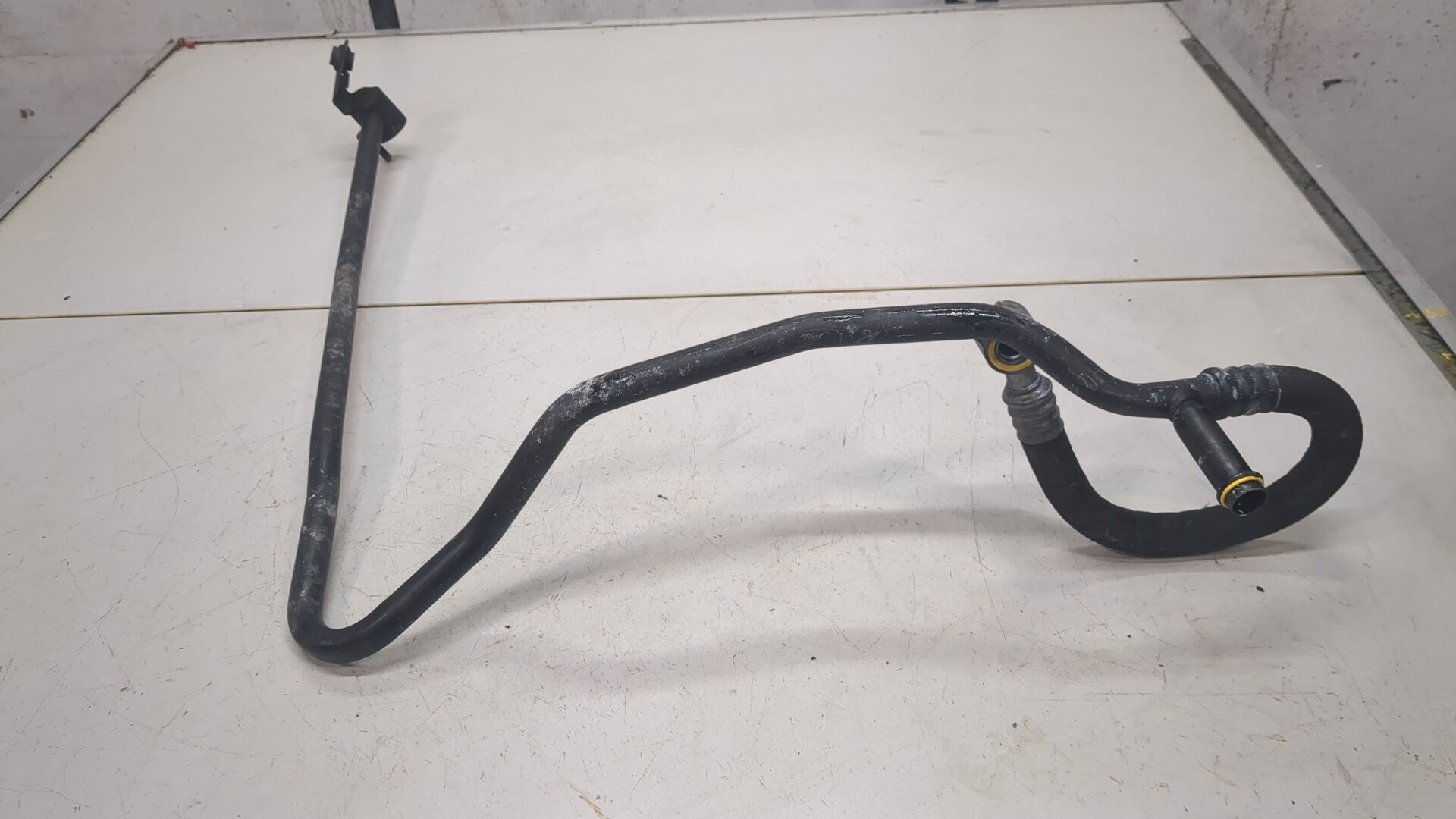 Трубка системы охлаждения