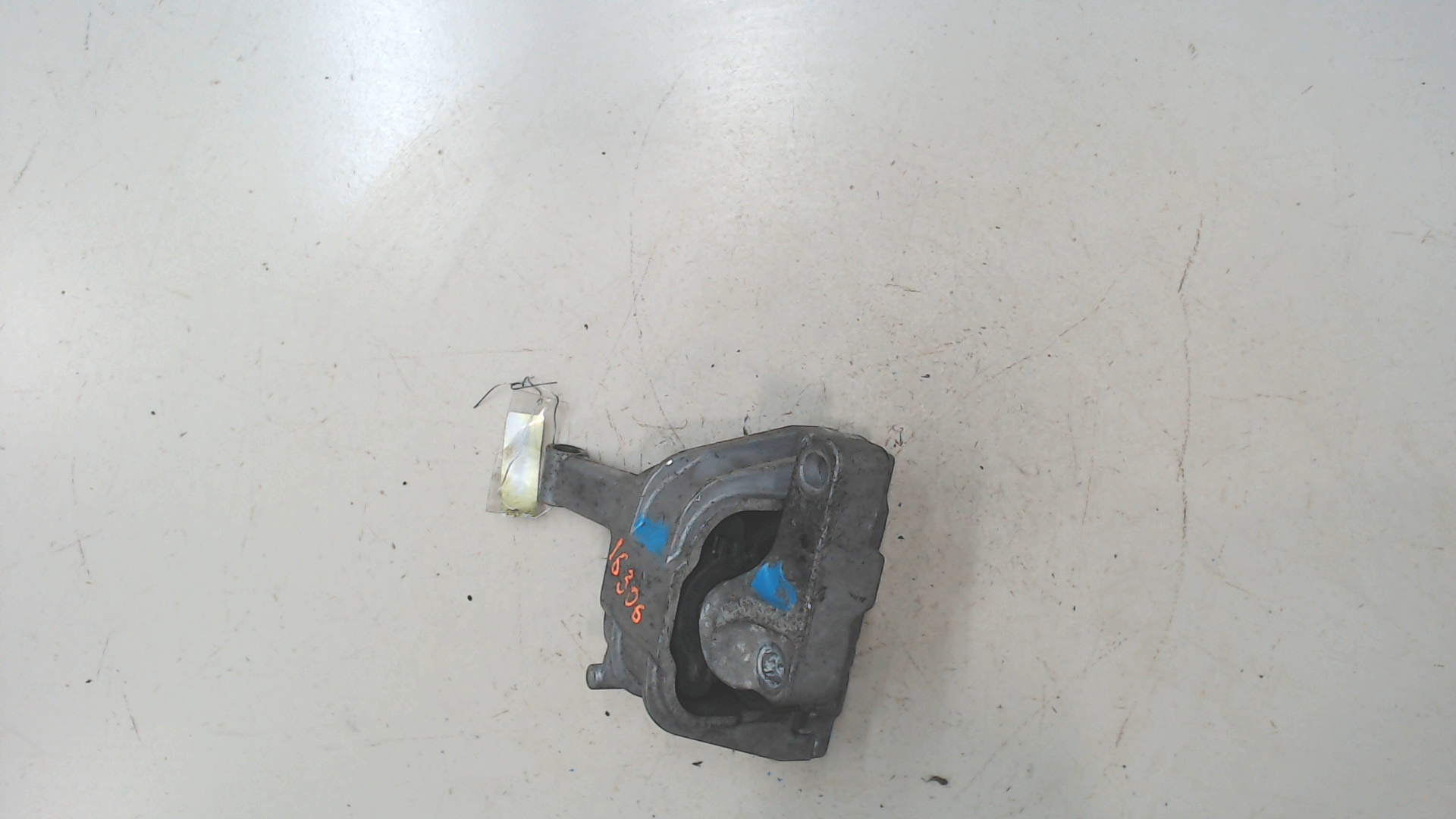 Опора двигателя