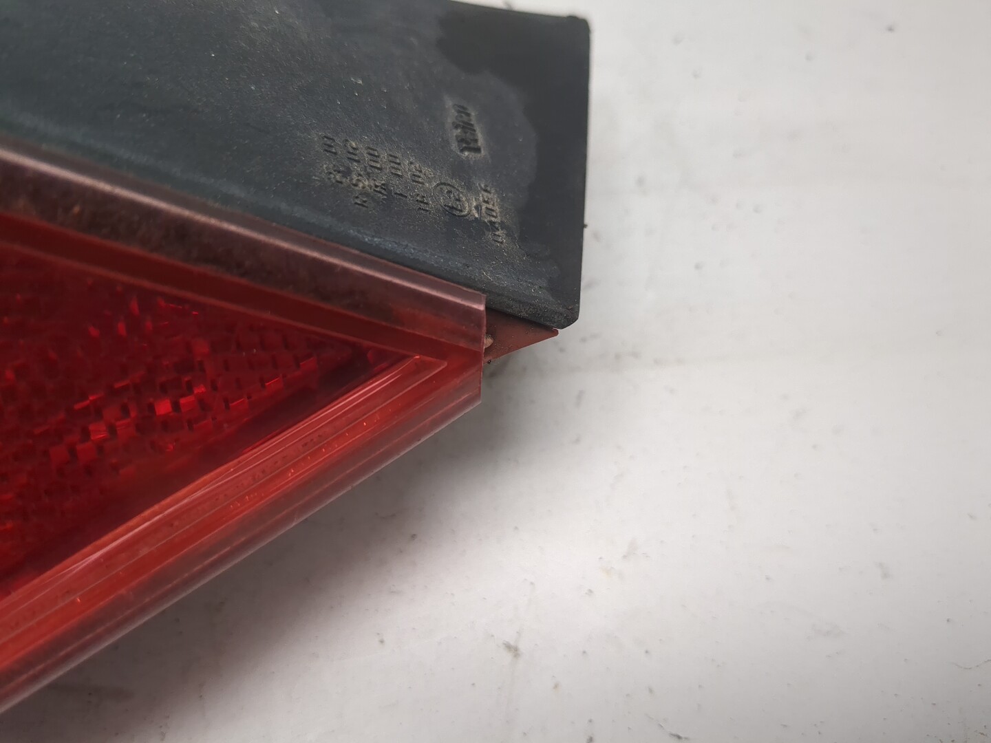 Фонарь задний левый