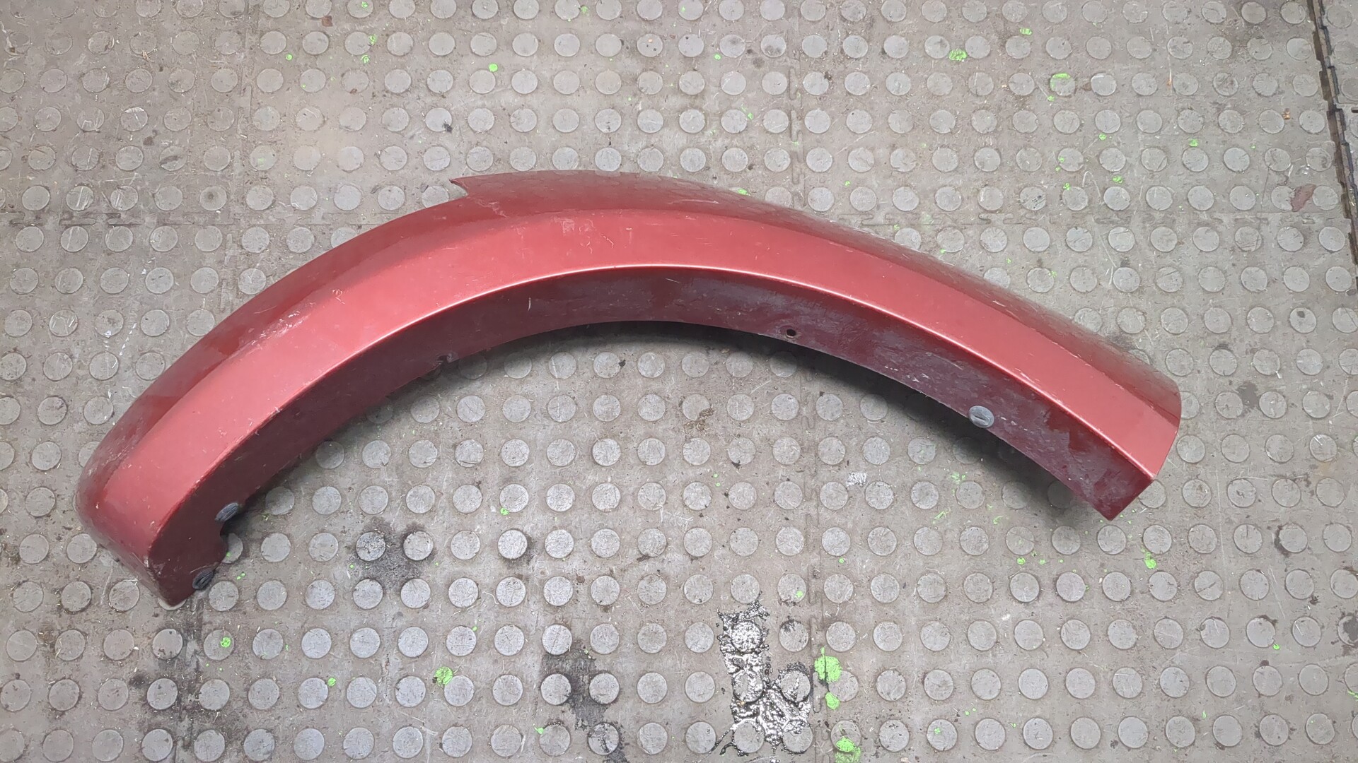 Молдинг заднего крыла правого