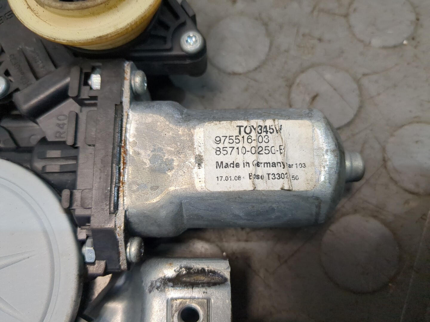 Стеклоподъемник электр. передний правый