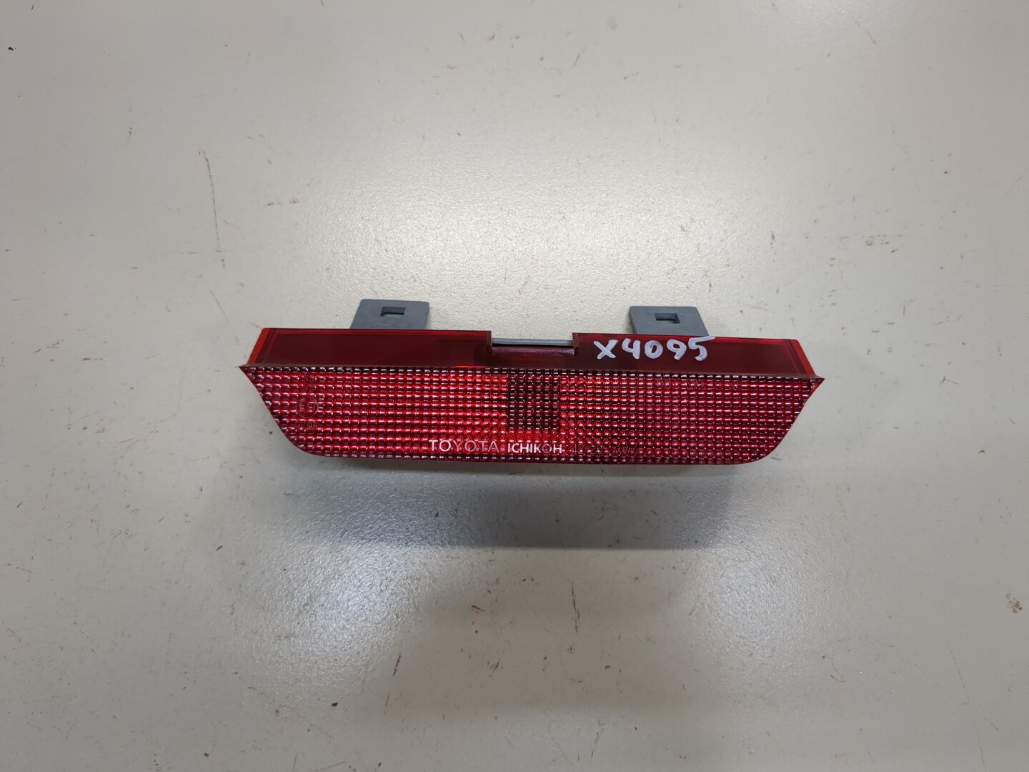 Фонарь задний (стоп сигнал)