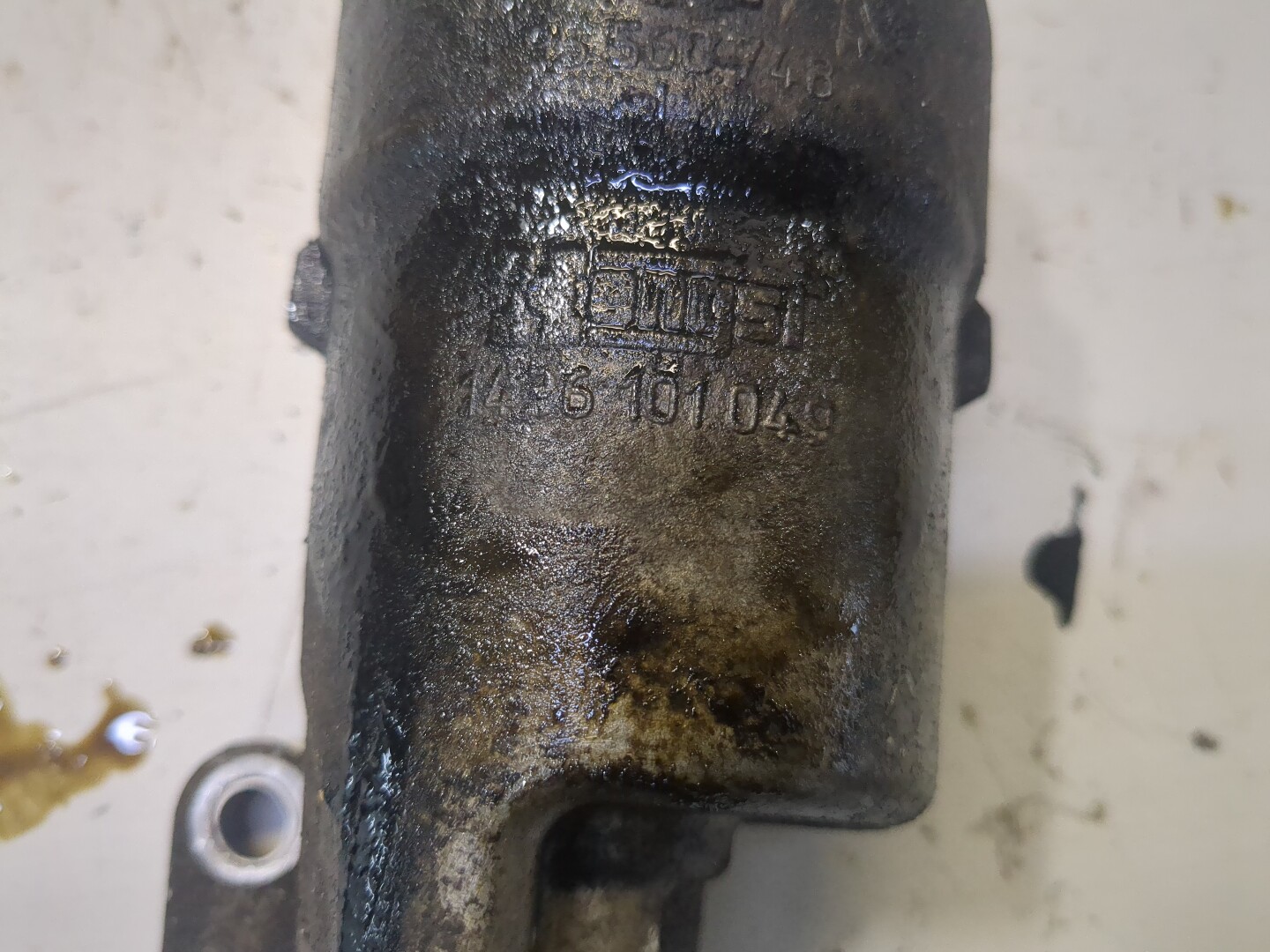 Корпус масляного фильтра