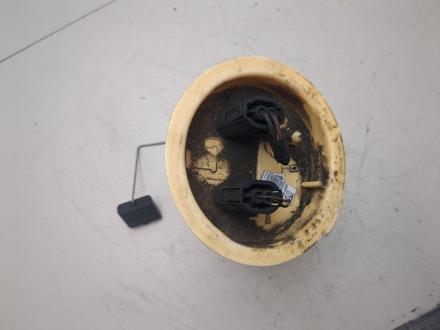 Насос топливный электрический