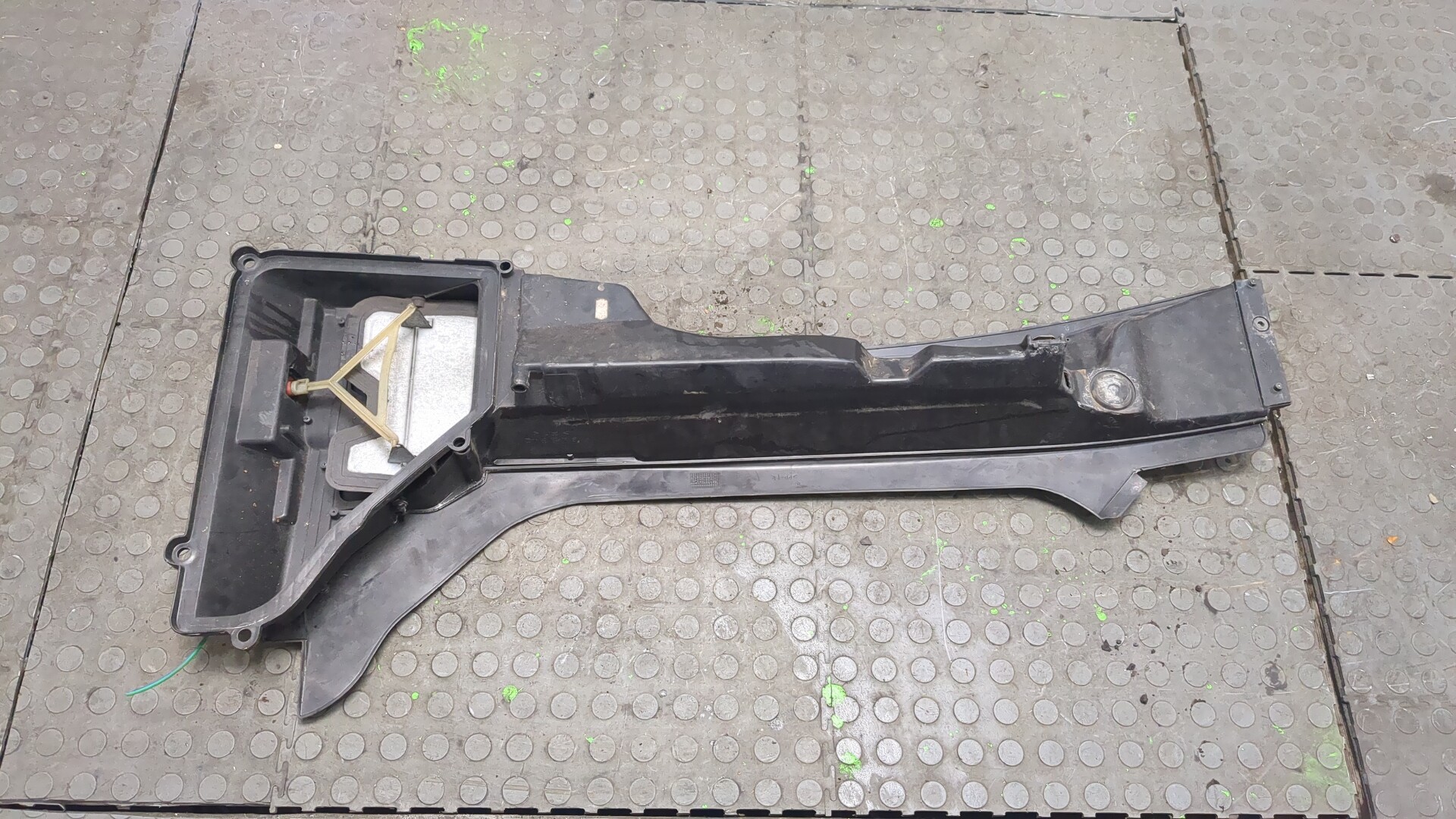 Воздухозаборник (внутри)