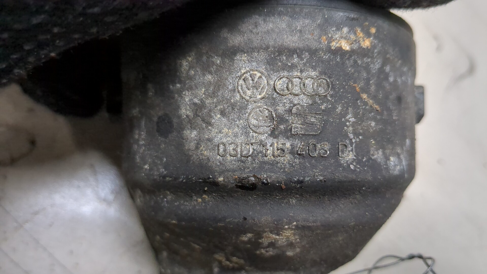 Корпус масляного фильтра