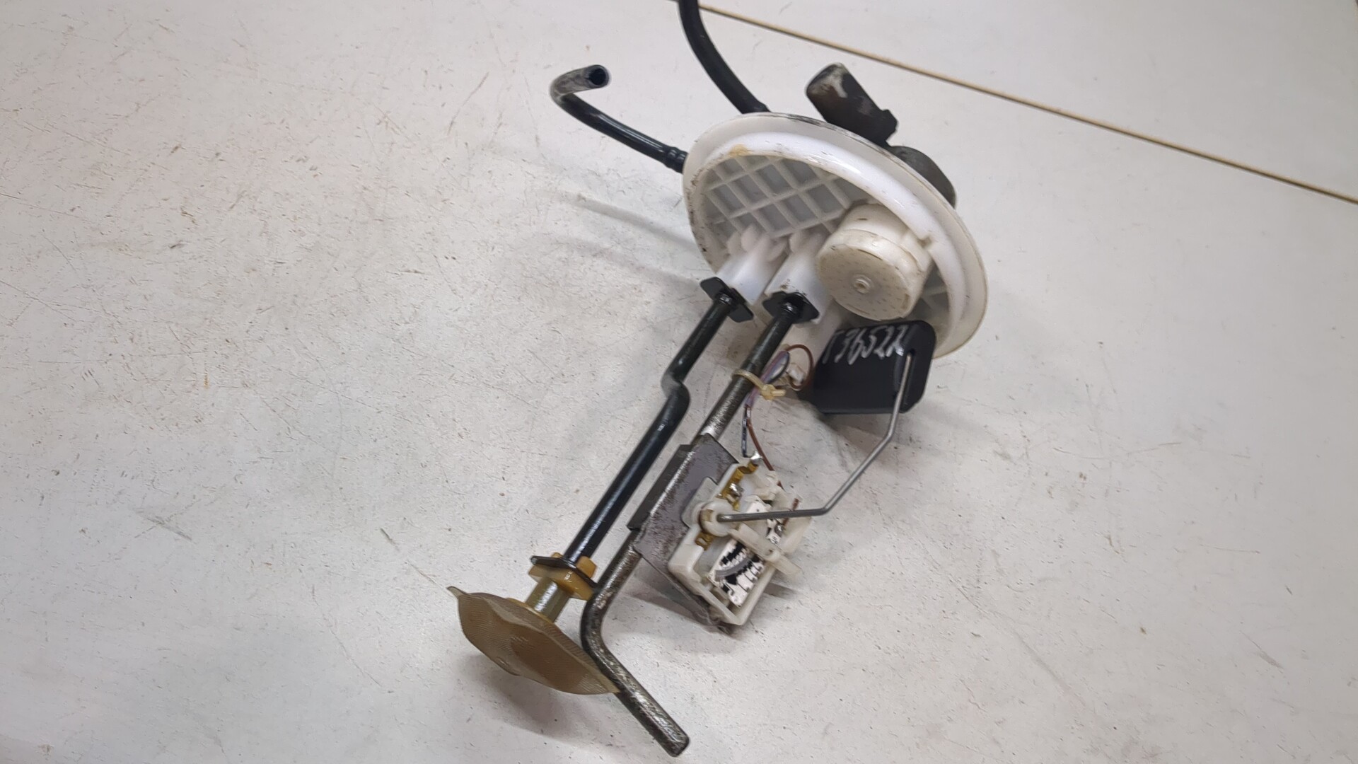 Датчик уровня топлива