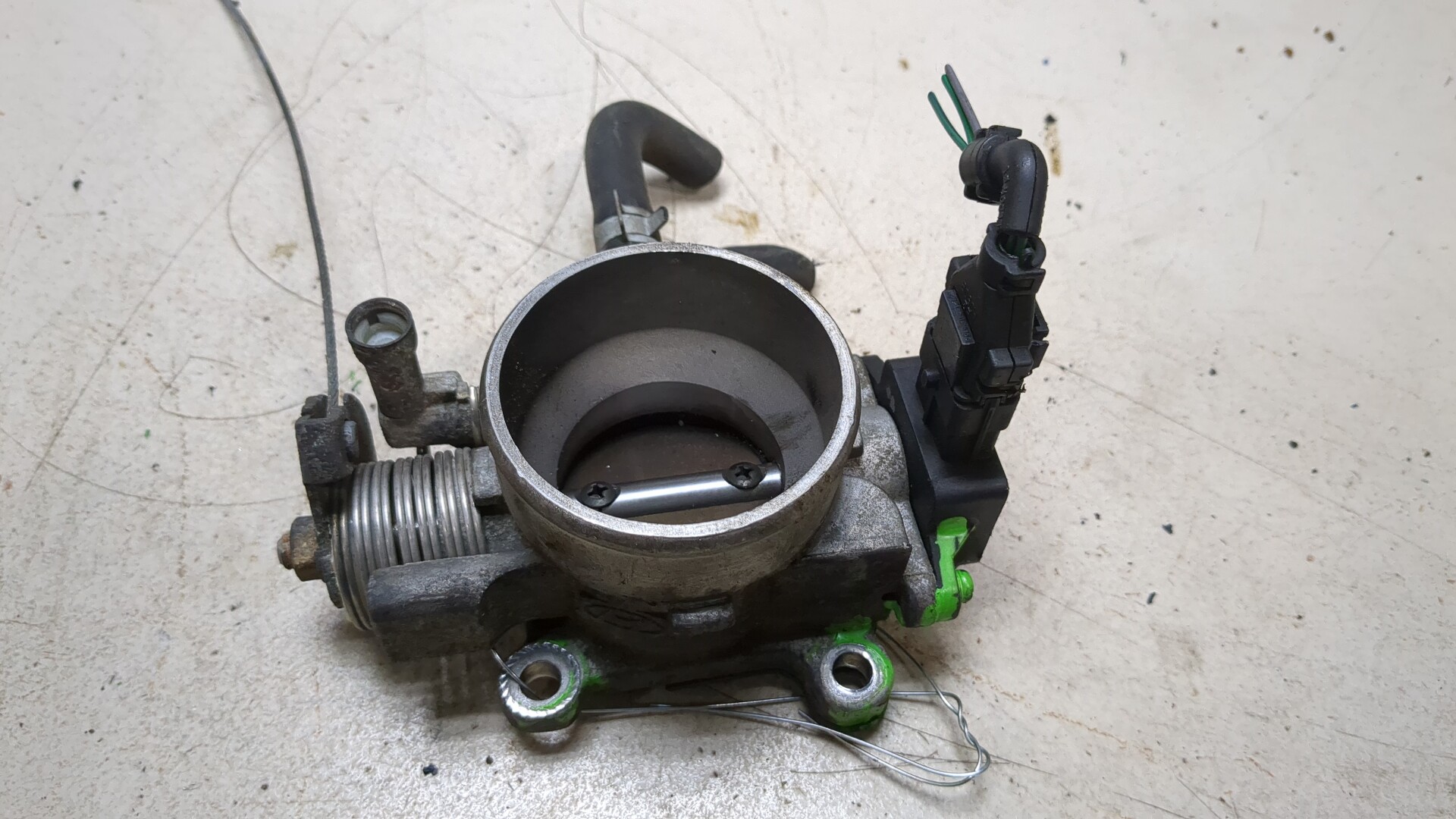 Заслонка дроссельная электрическая