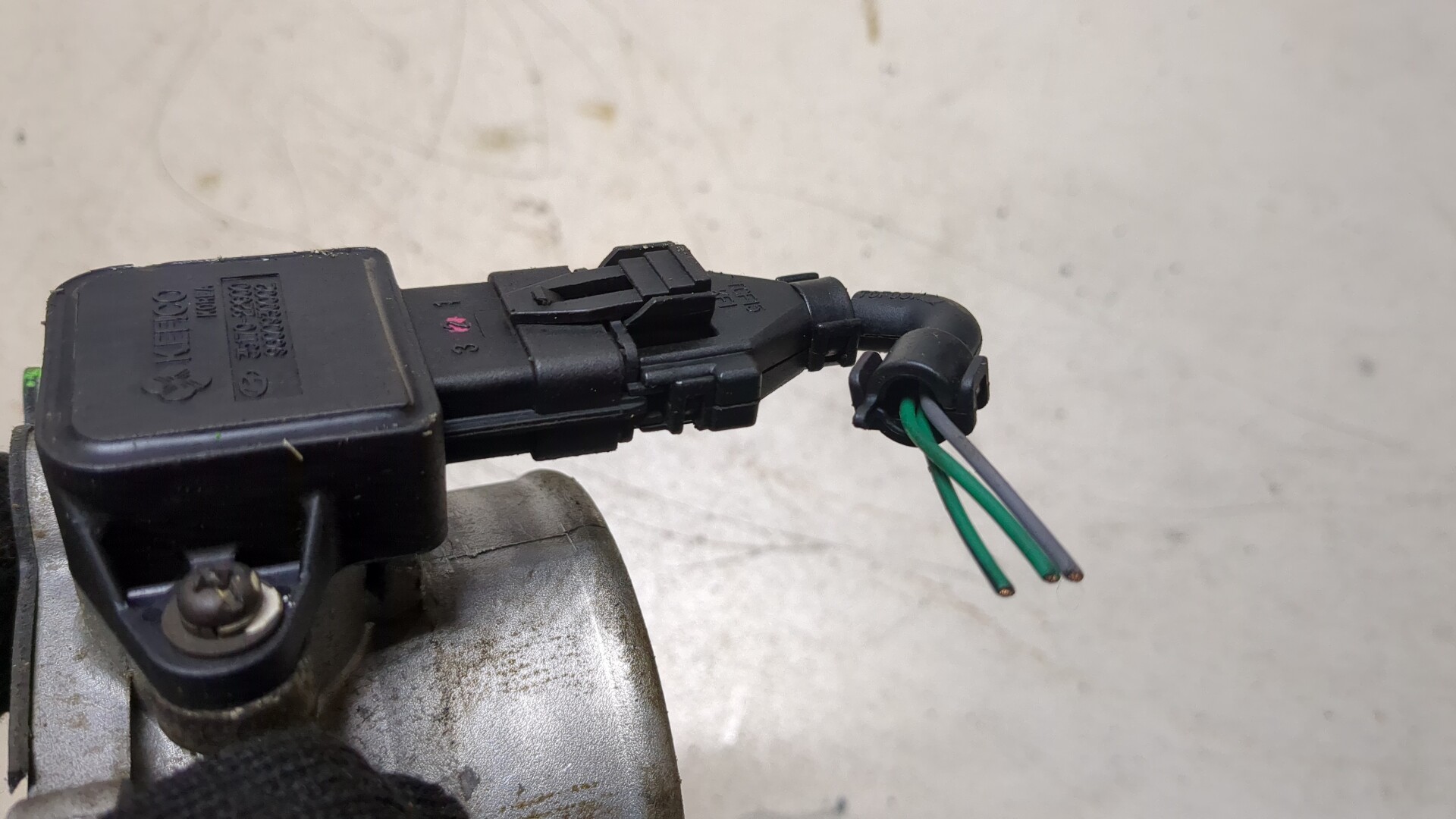 Заслонка дроссельная электрическая