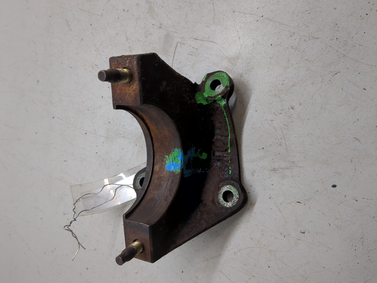 Кронштейн (п.з.к.)