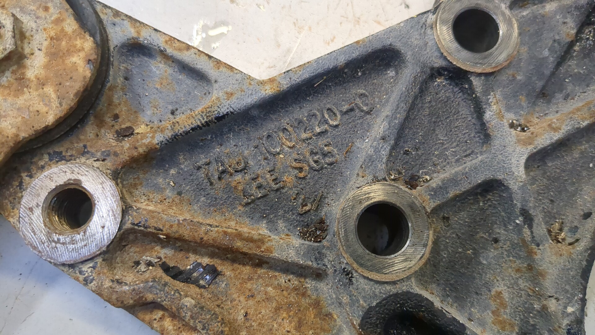 Кронштейн КПП
