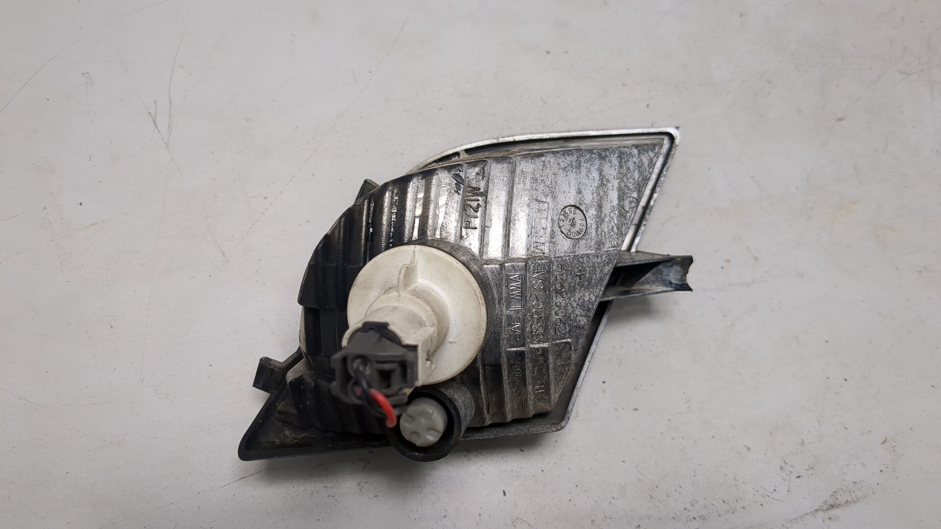 Повторитель на крыло правый