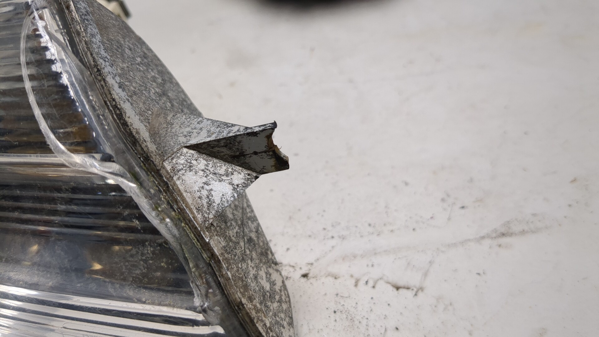 Повторитель на крыло правый