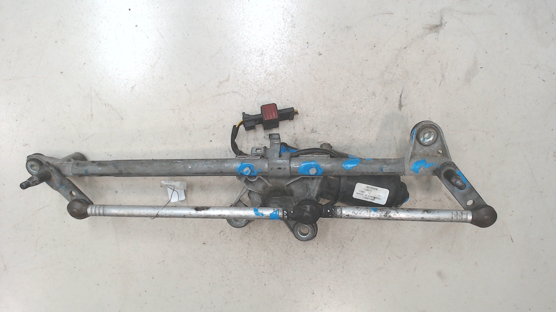 Трапеция стеклоочистителей