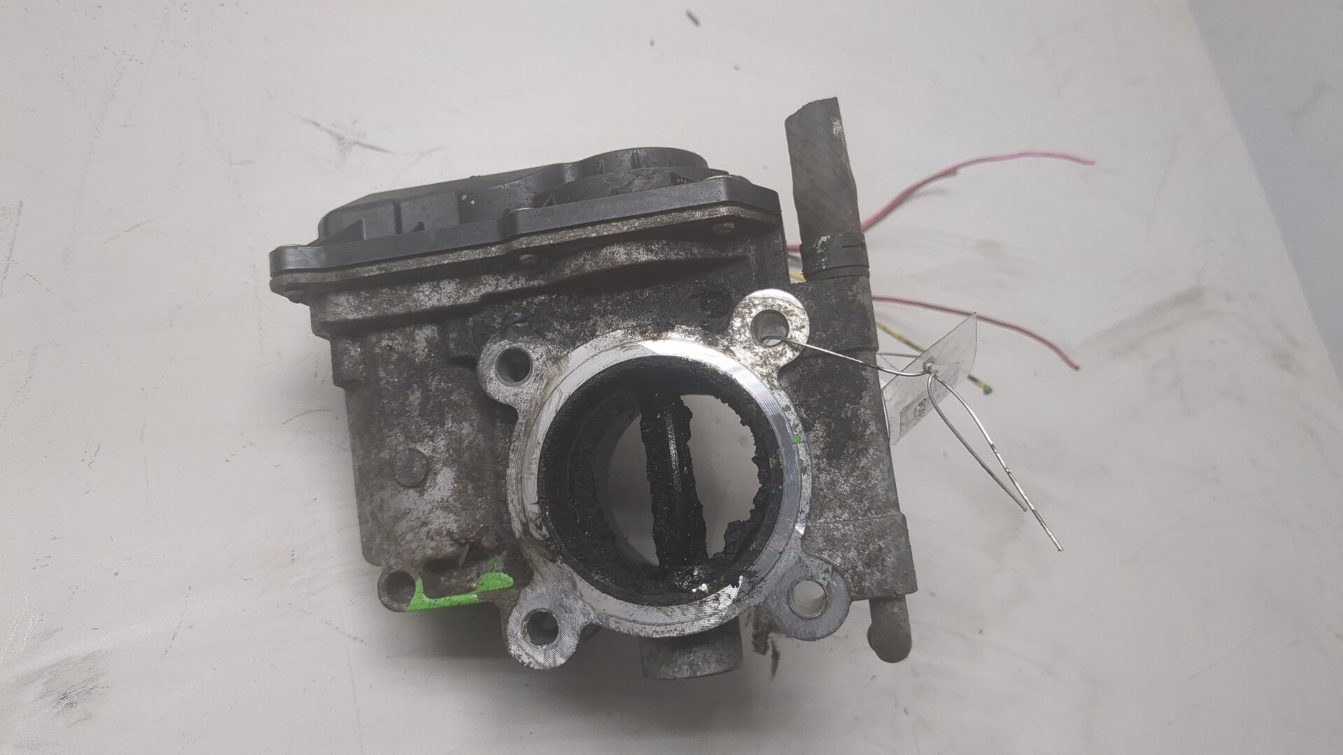 Заслонка дроссельная электрическая