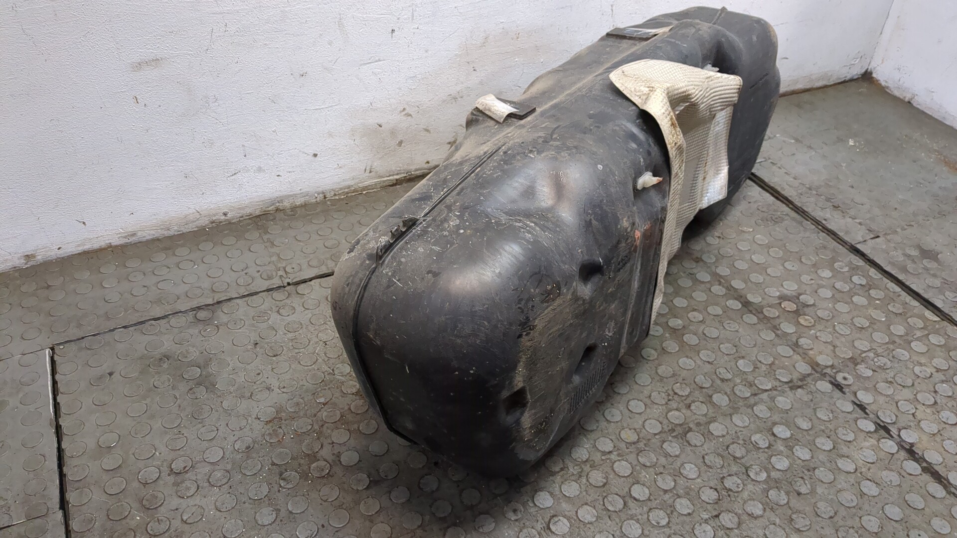 Бак топливный