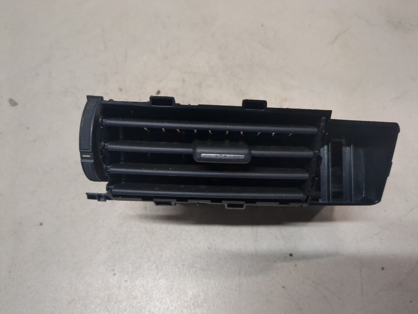 Дефлектор воздушный