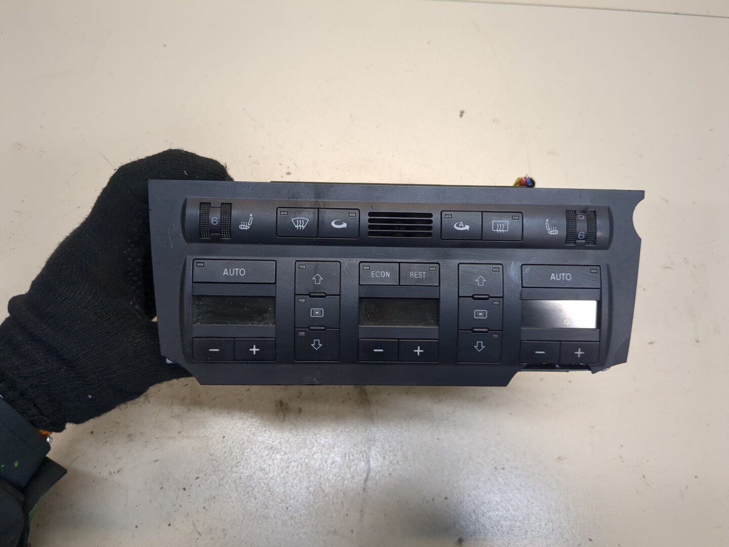 Переключатель отопителя