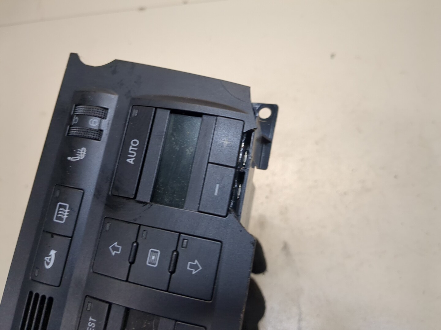 Переключатель отопителя