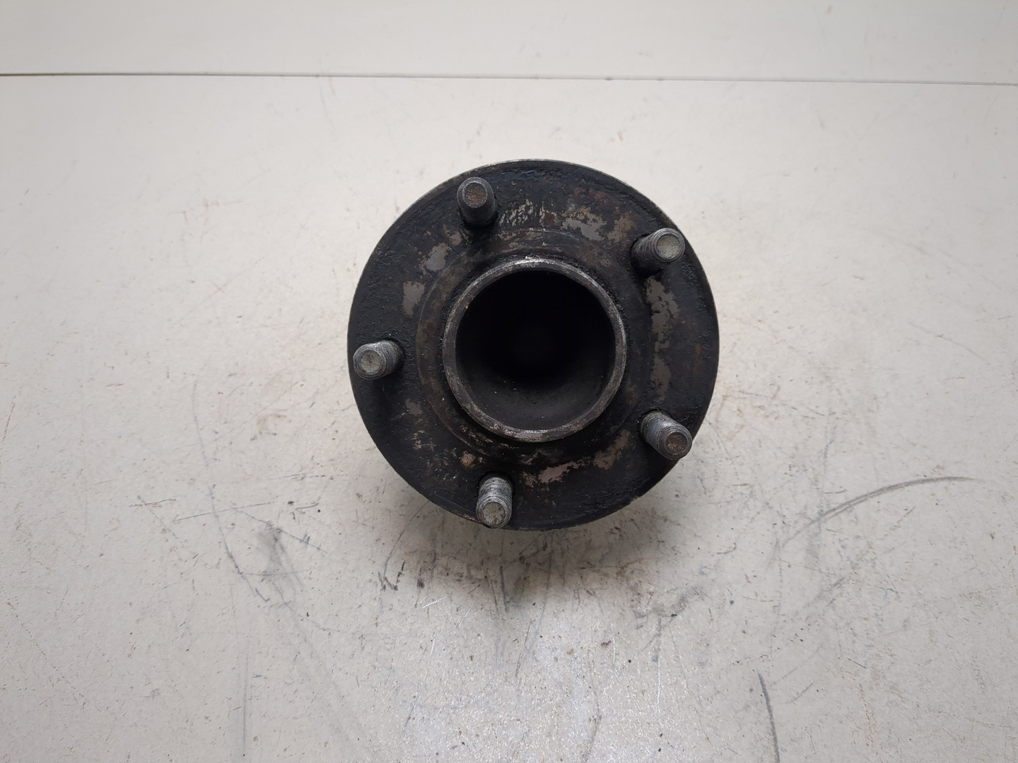 Ступица задняя