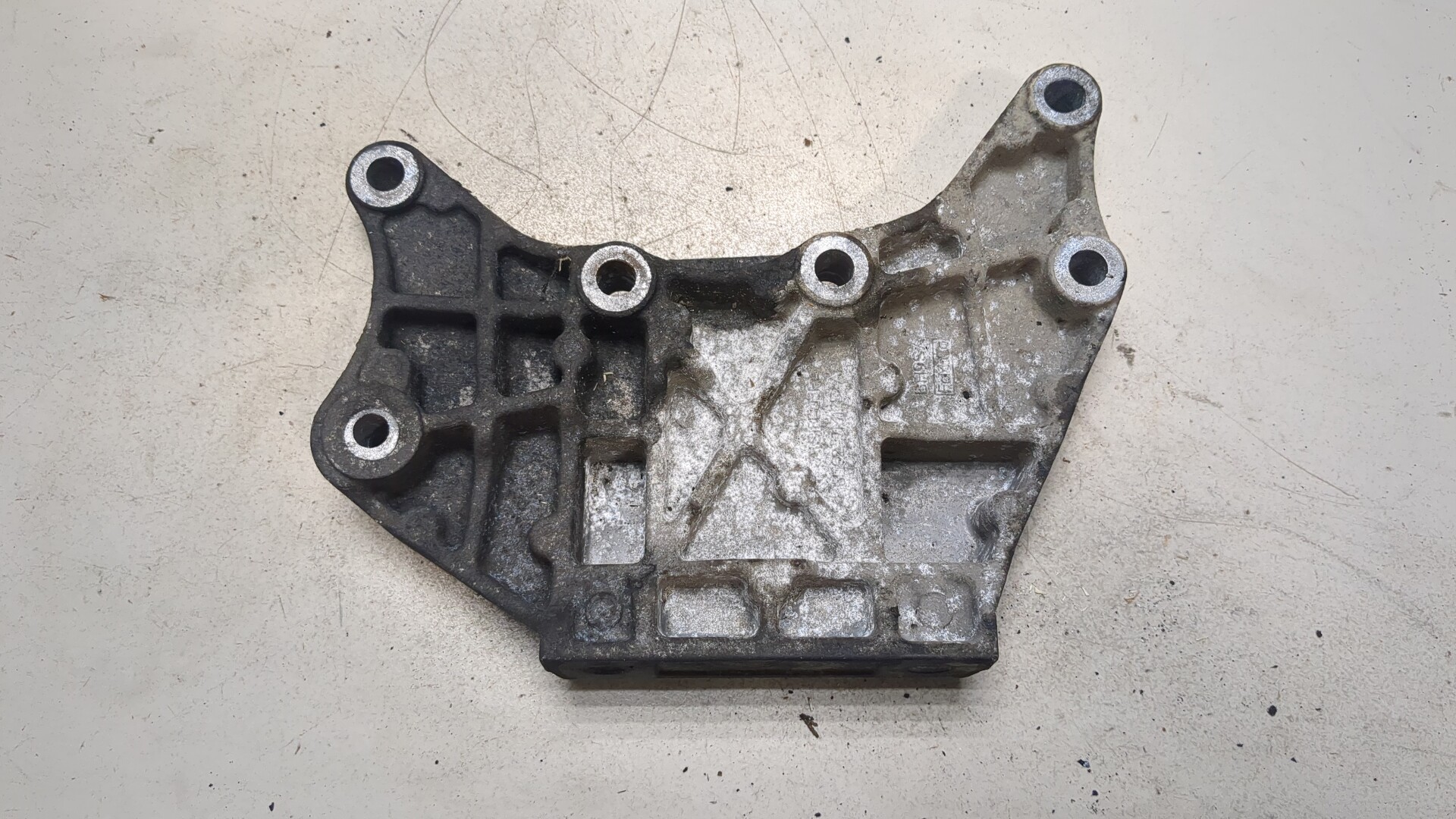 Кронштейн КПП