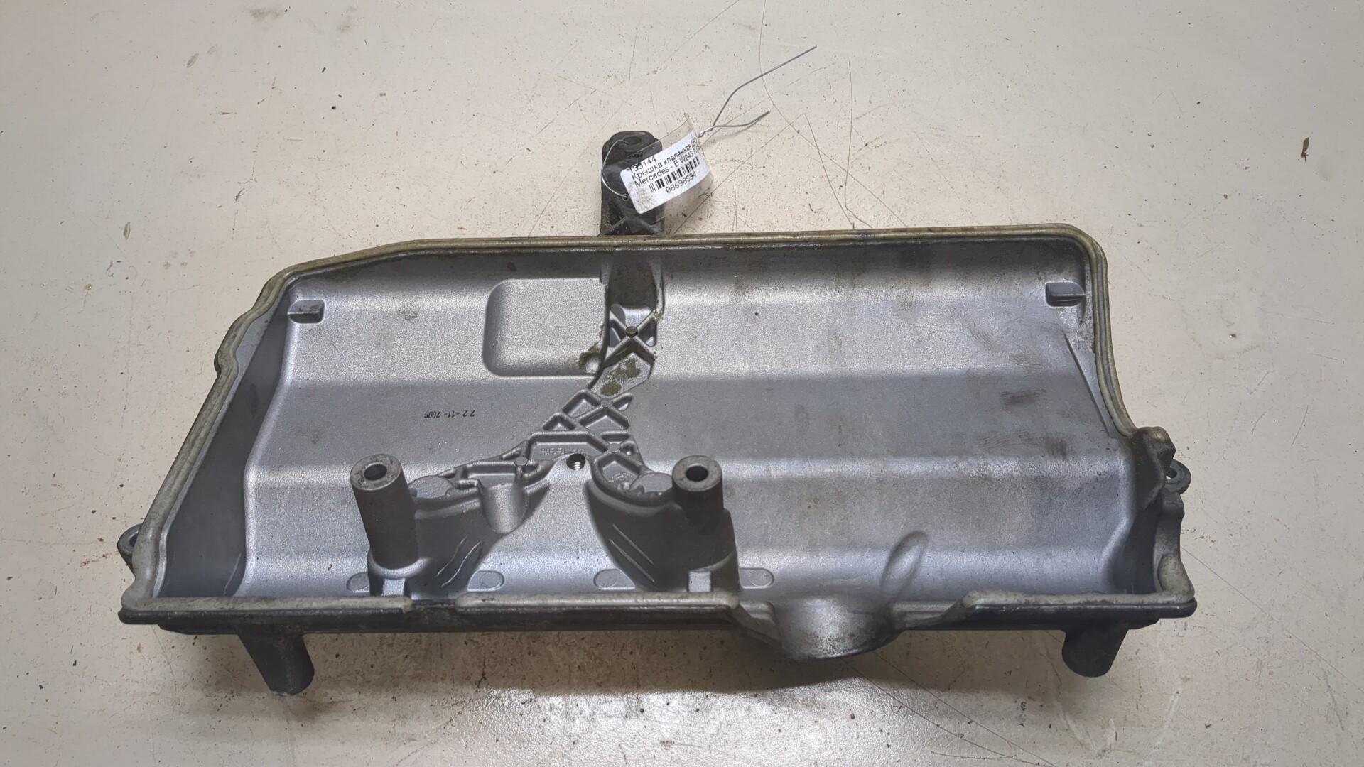 Крышка клапанная ГБЦ