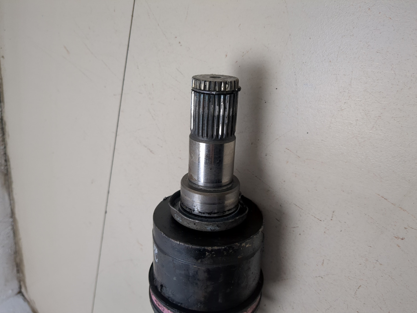 Полуось передняя левая