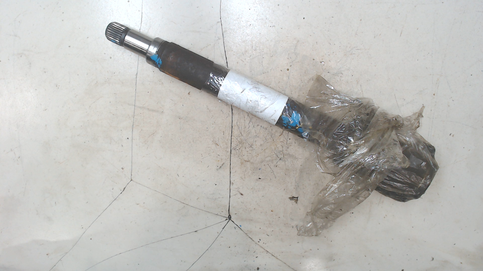 Полуось передняя правая