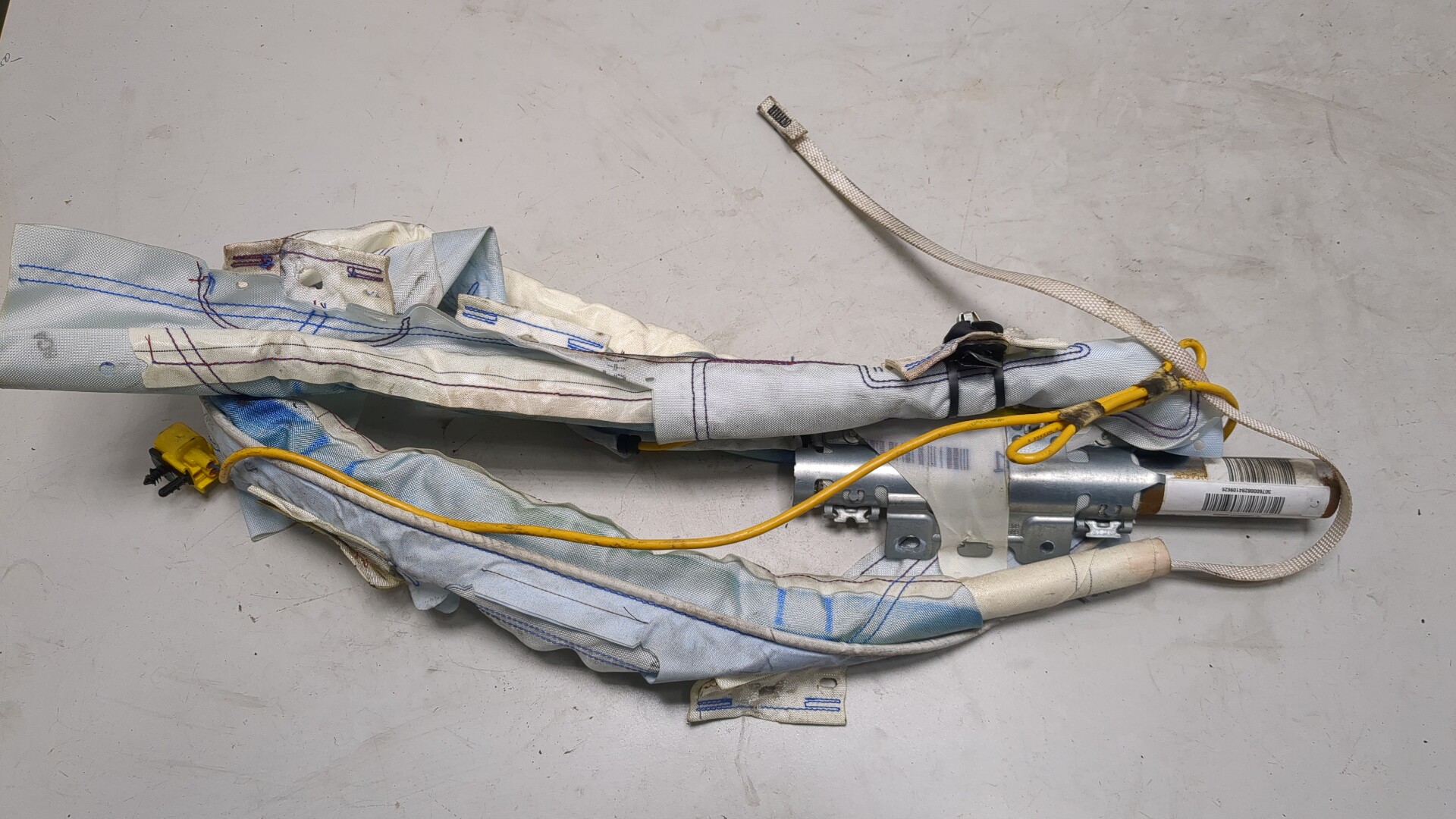 Подушка безопасности боковая (шторка)