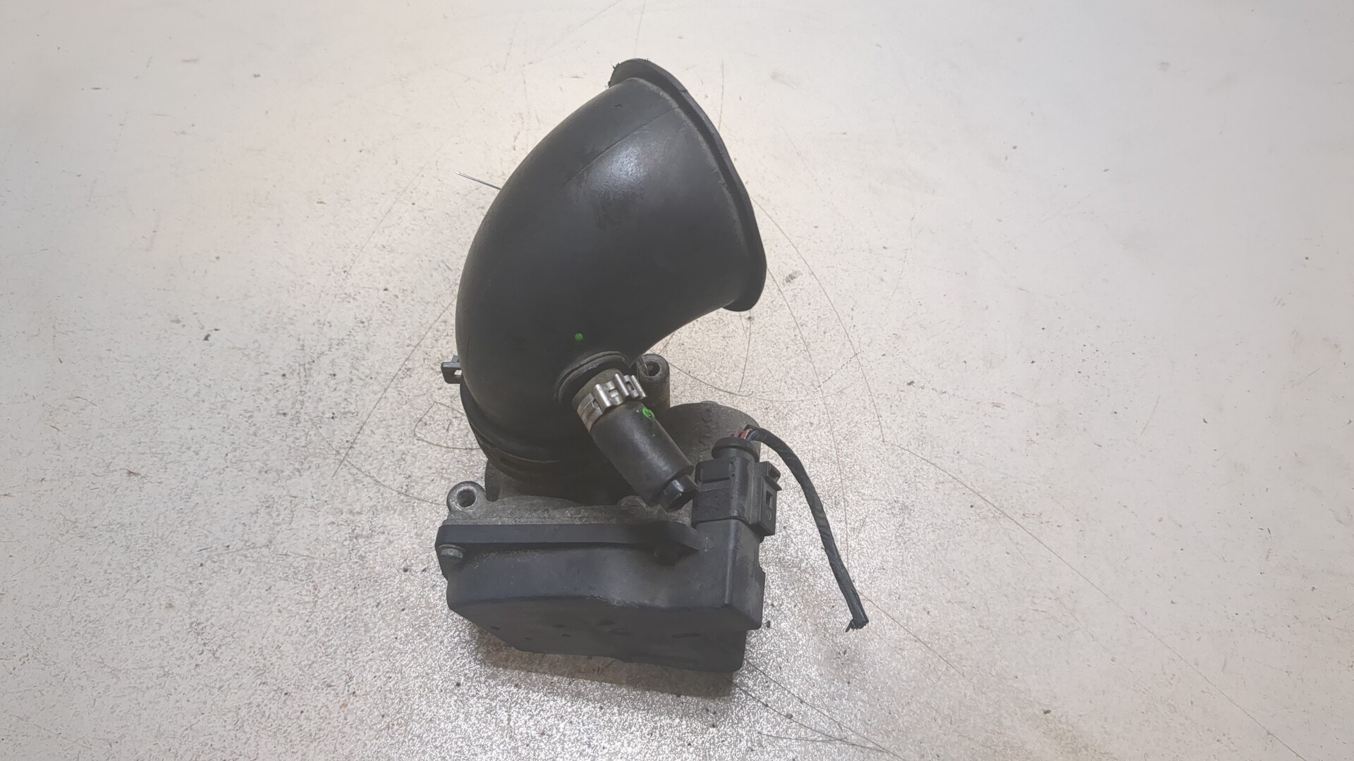 Заслонка дроссельная электрическая