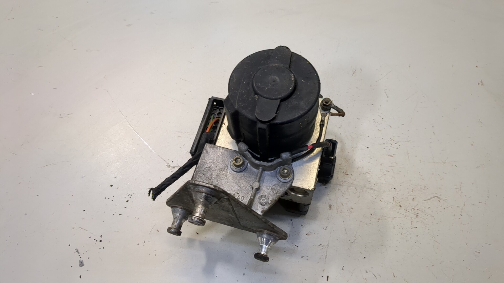 Блок ABS (насос)