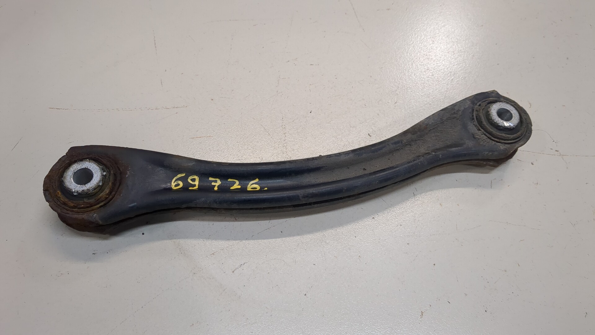 Рычаг задний