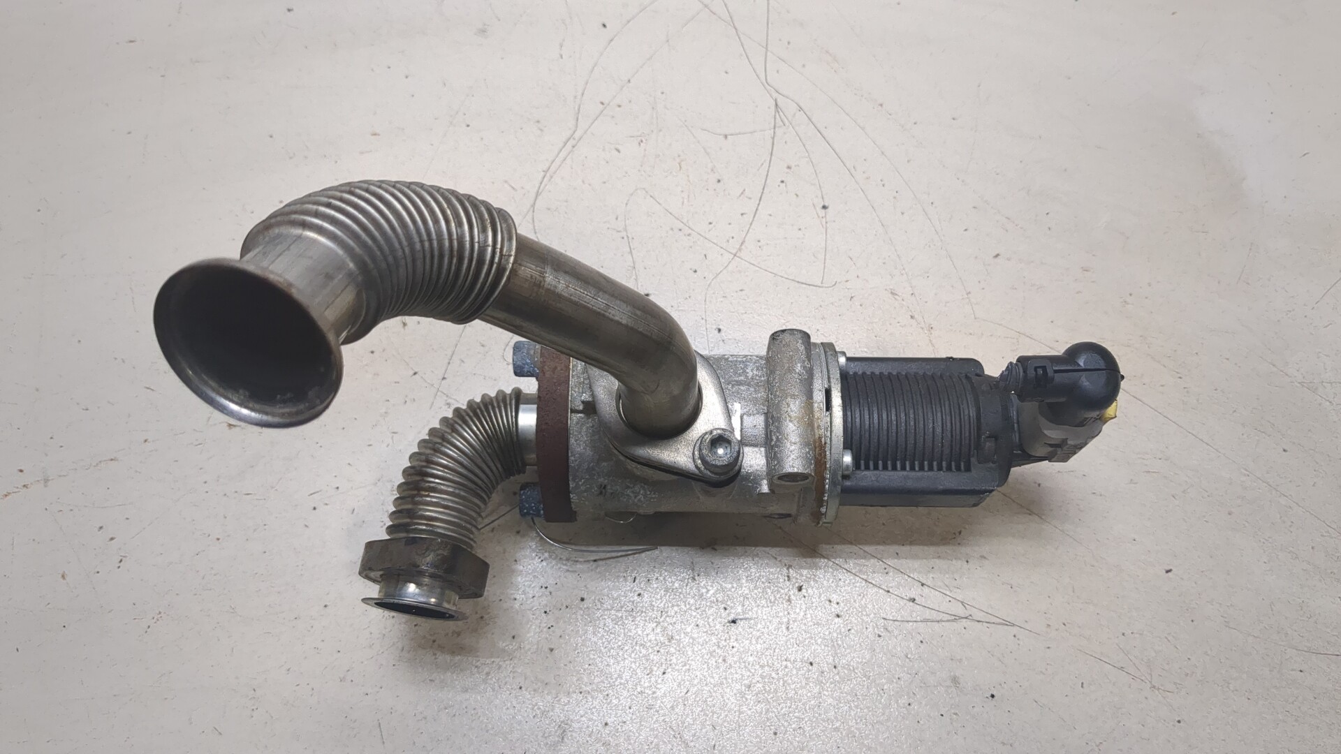 Клапан рециркуляции выхлопных газов (EGR)