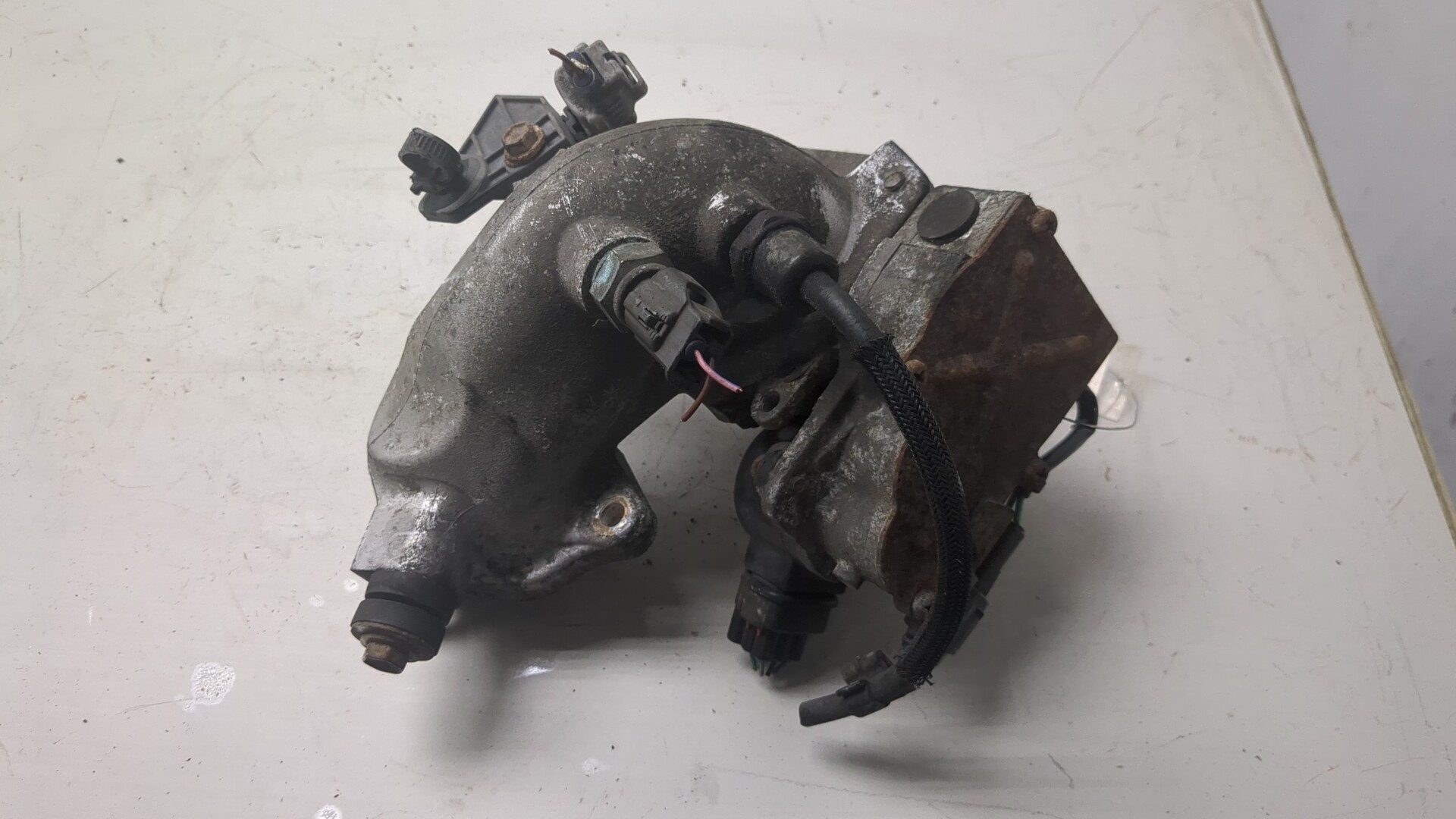 Заслонка дроссельная электрическая