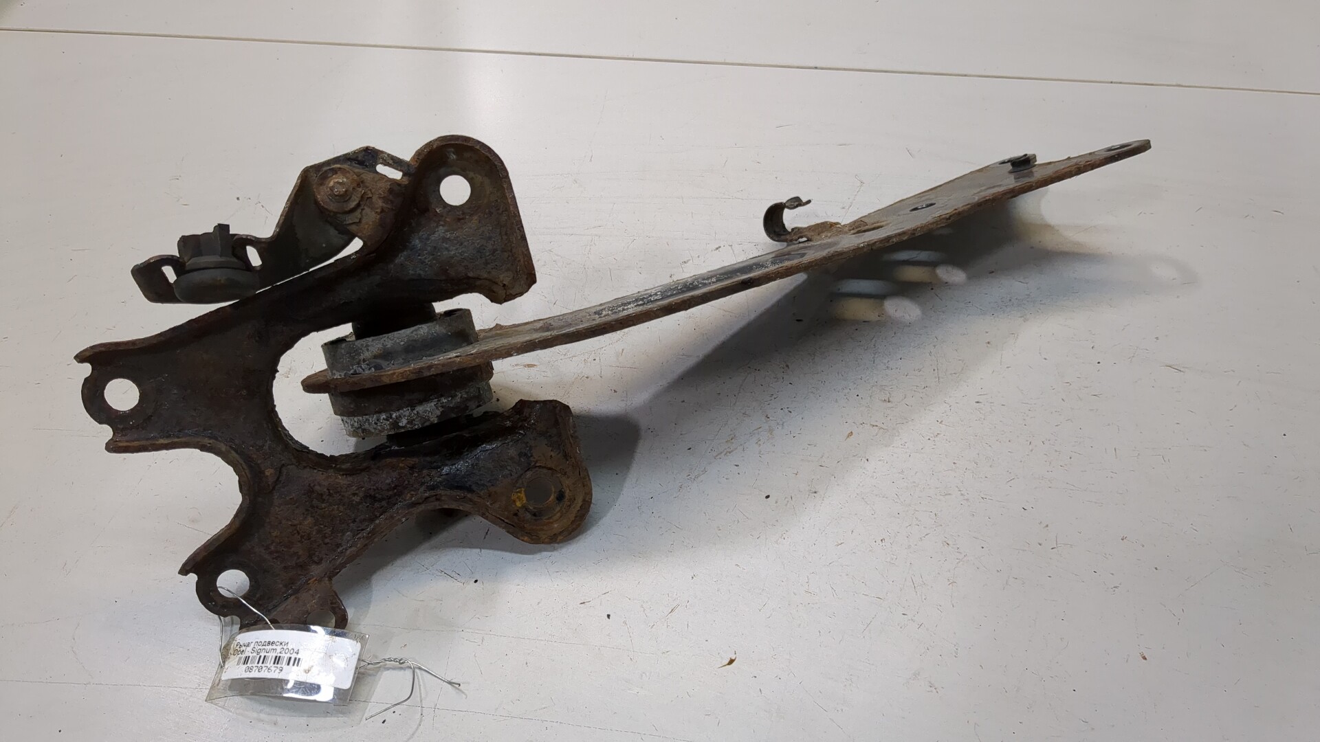 Рычаг задний правый