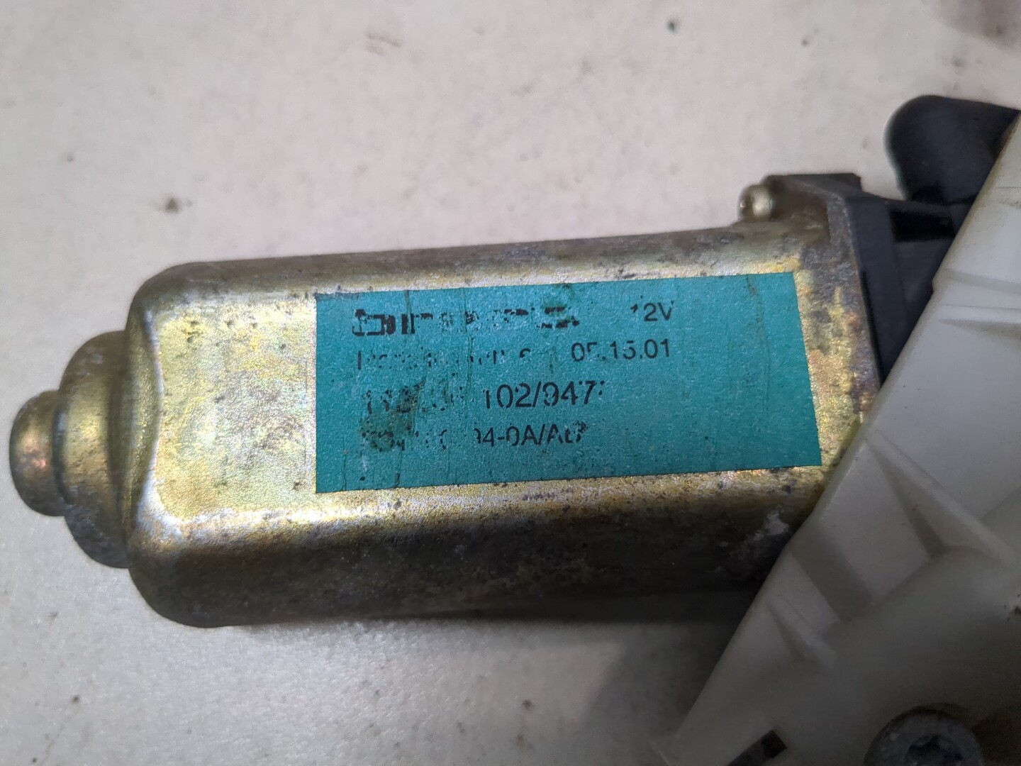 Стеклоподъемник электр. передний правый