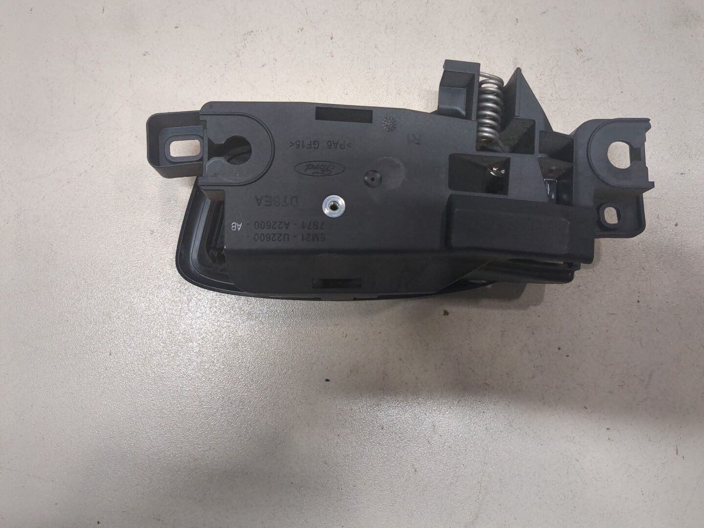 Ручка двери задней внутренняя правая