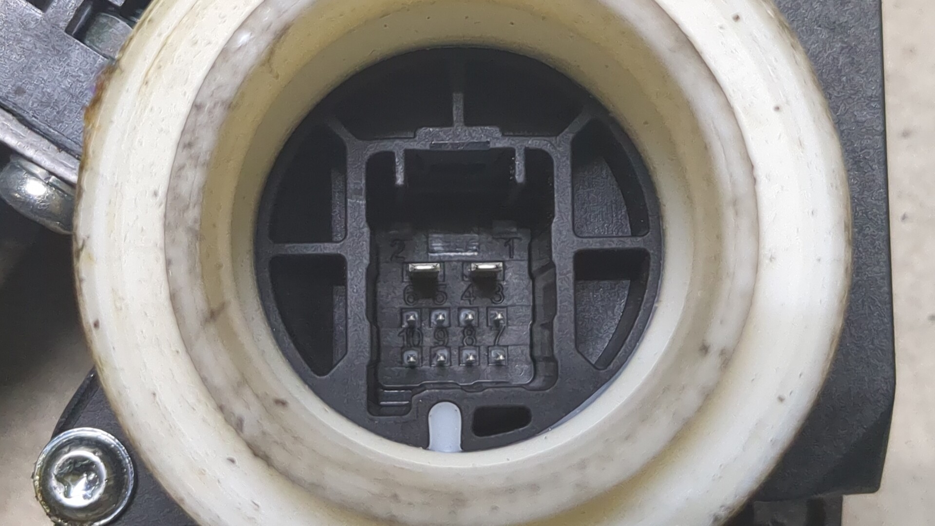 Стеклоподъемник электр. передний правый