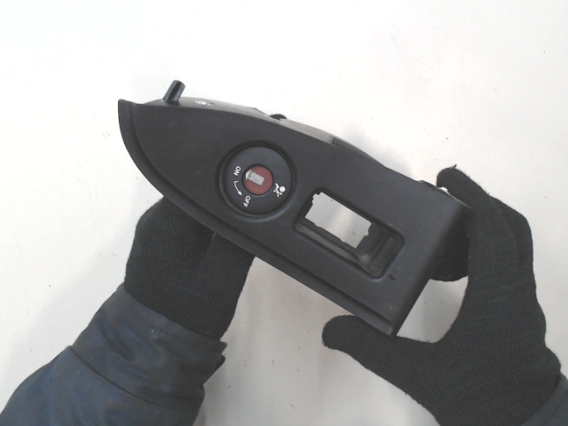 Выключатель