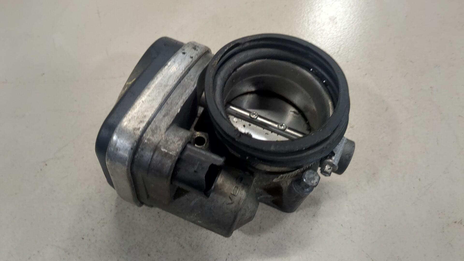 Заслонка дроссельная электрическая