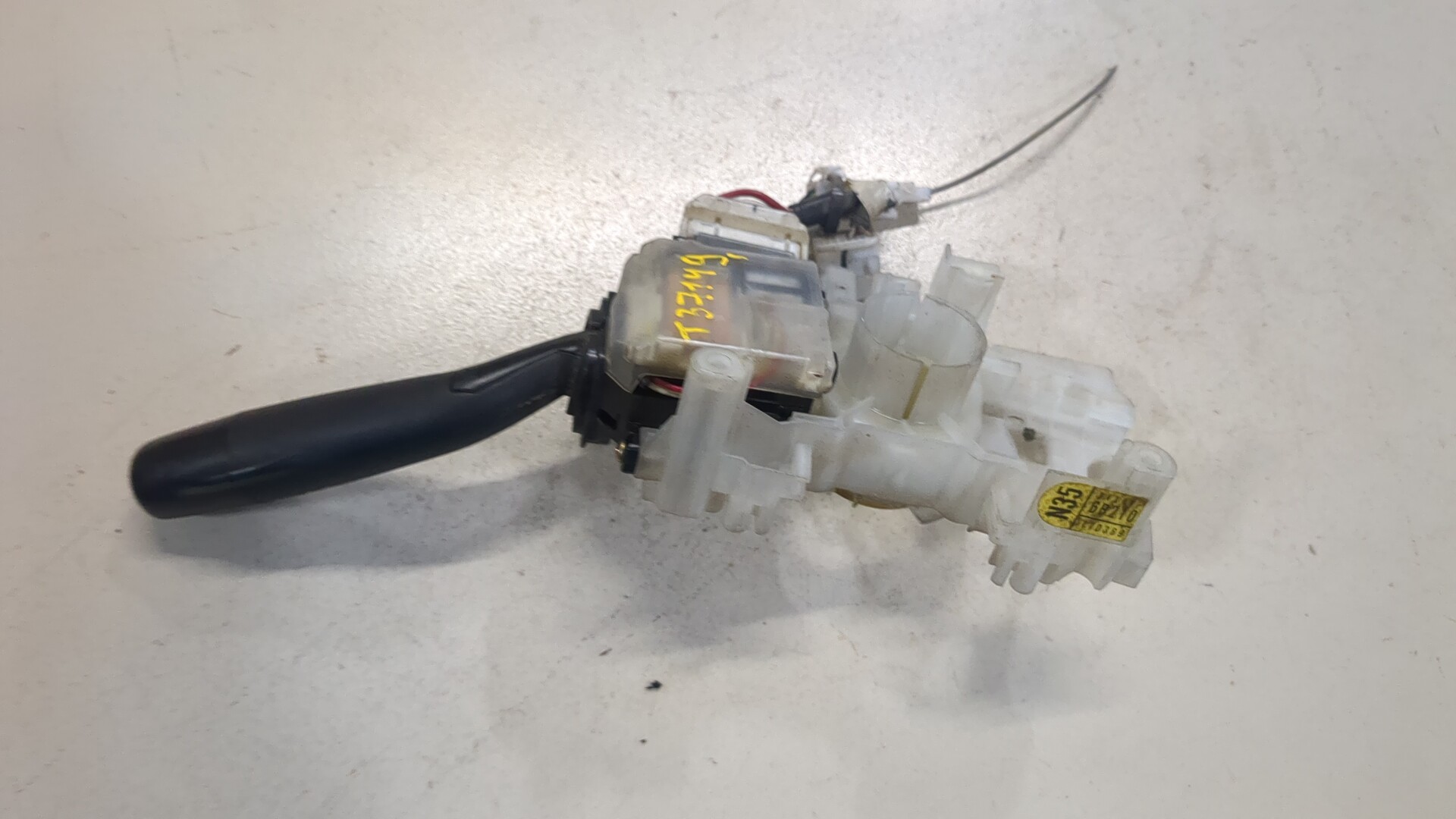 Переключатель поворотов подрулевой