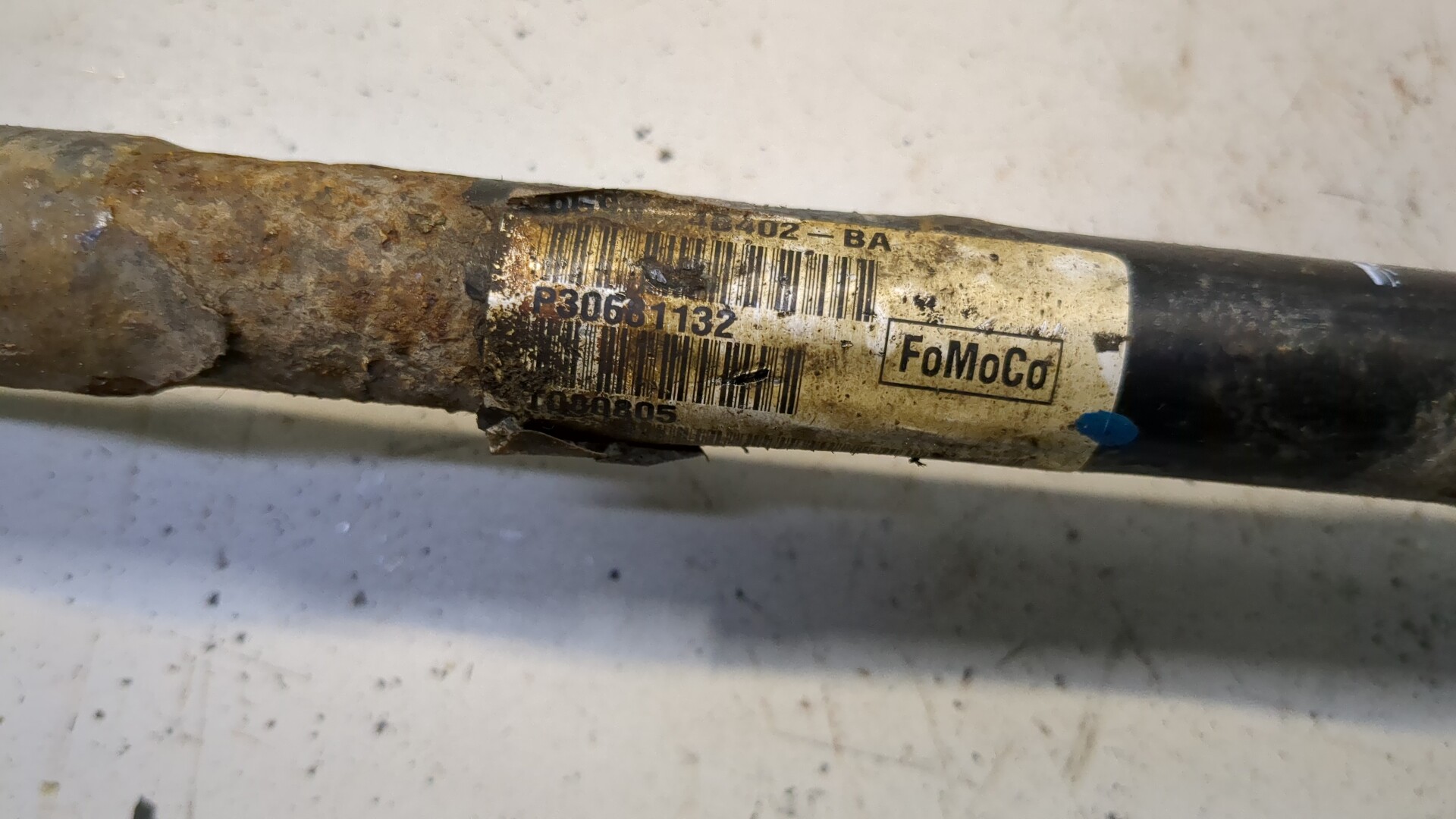 Полуось задняя правая