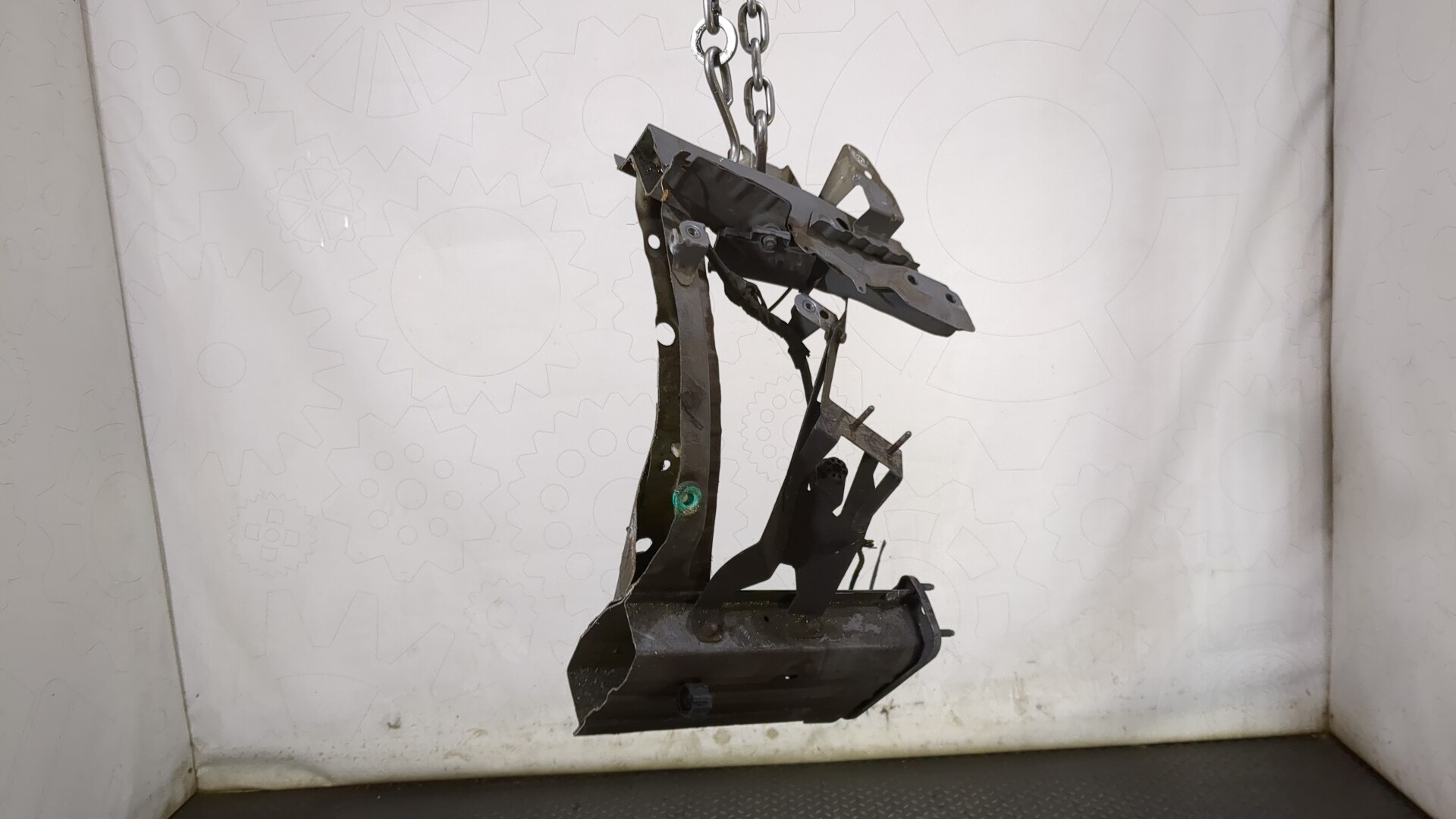 Лонжерон передний правый