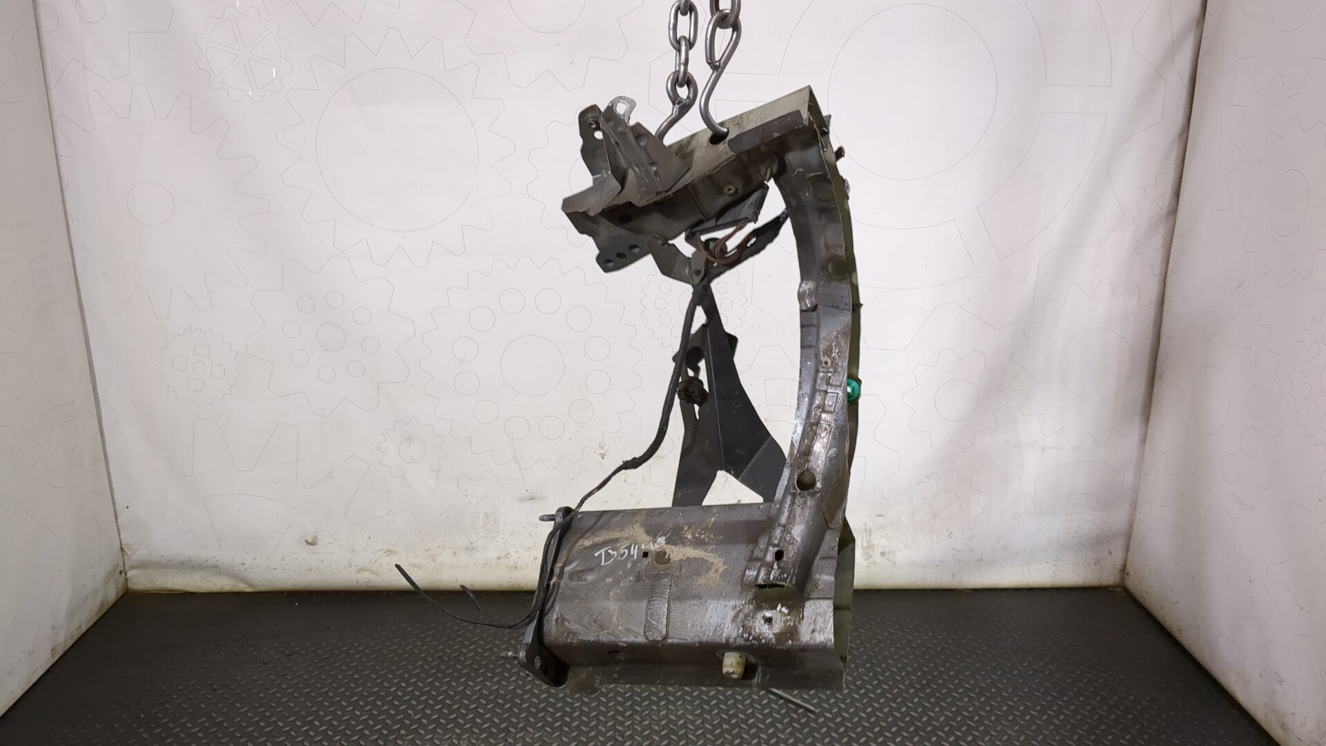 Лонжерон передний правый