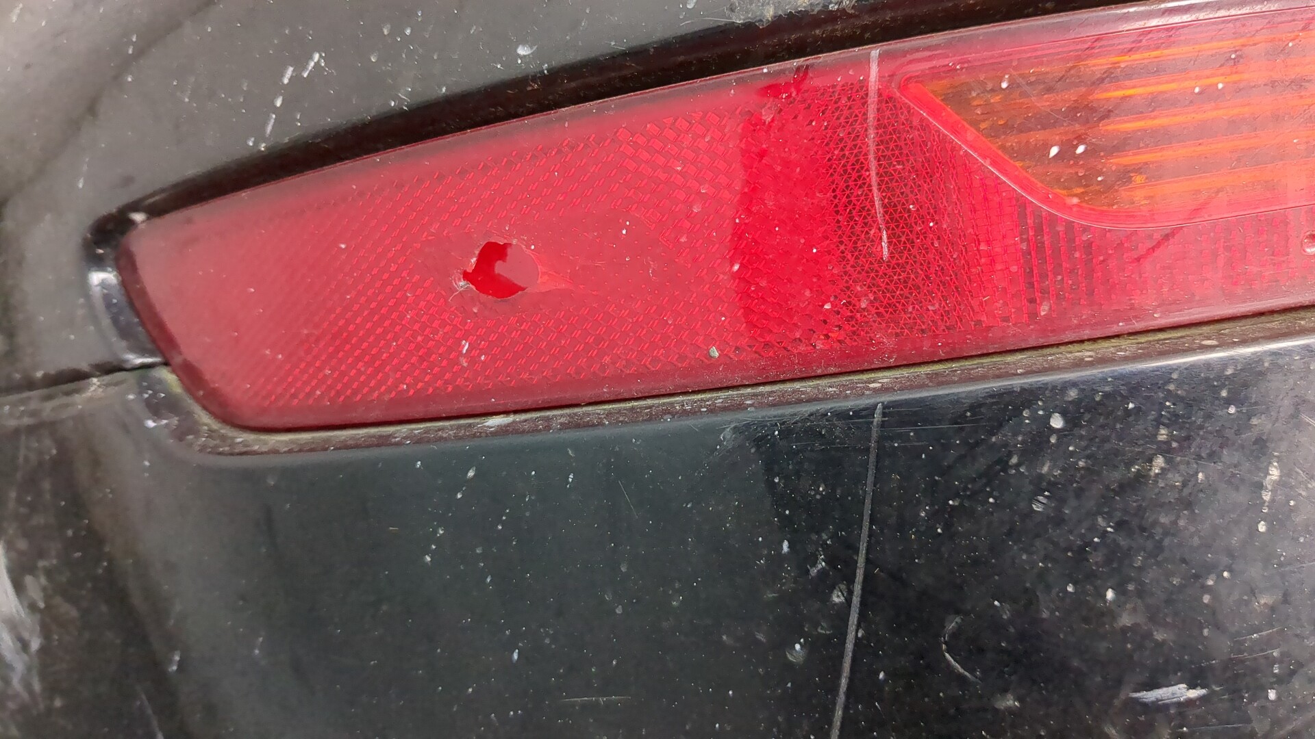 Бампер задний