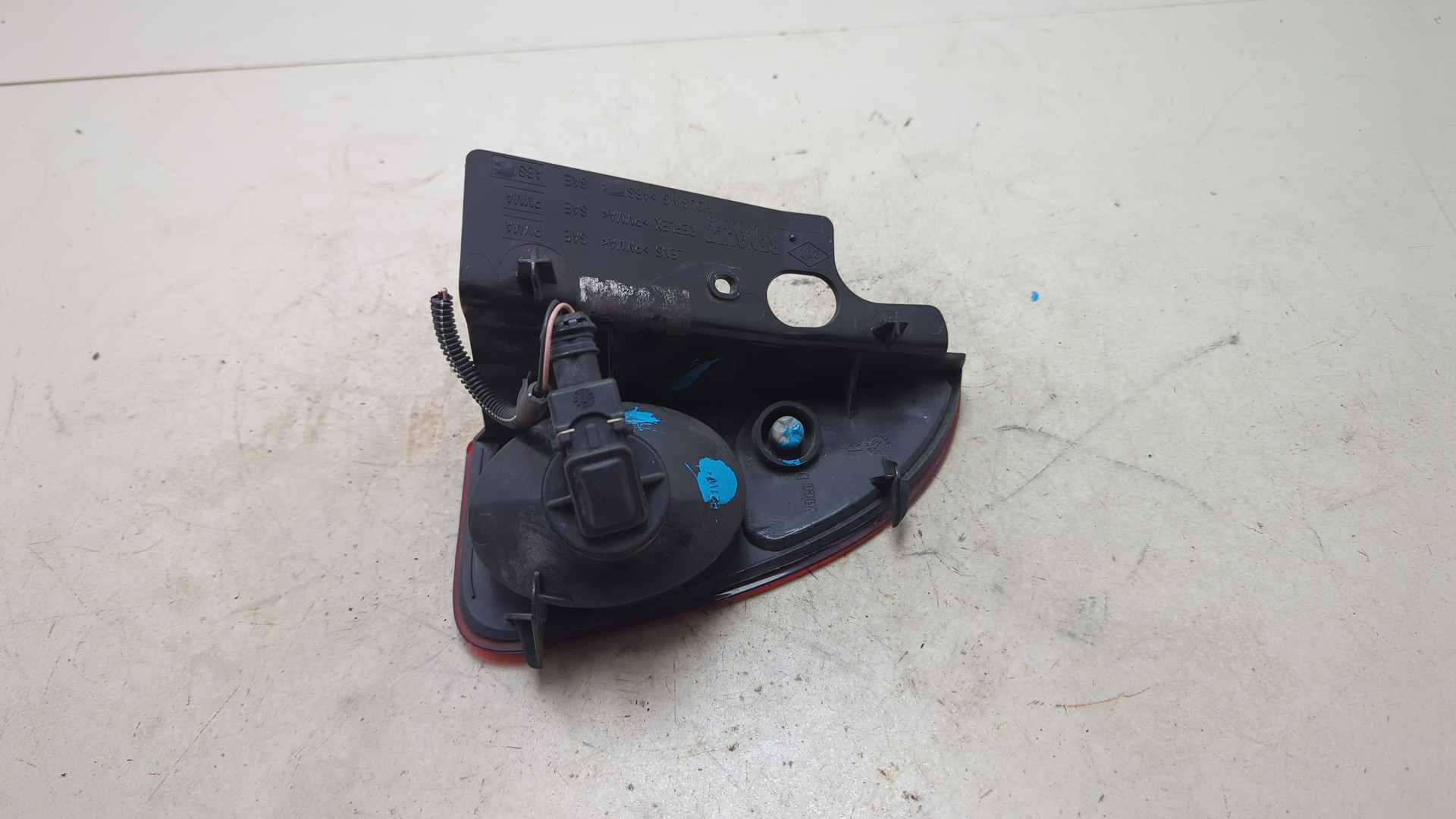 Фара противотуманная правая