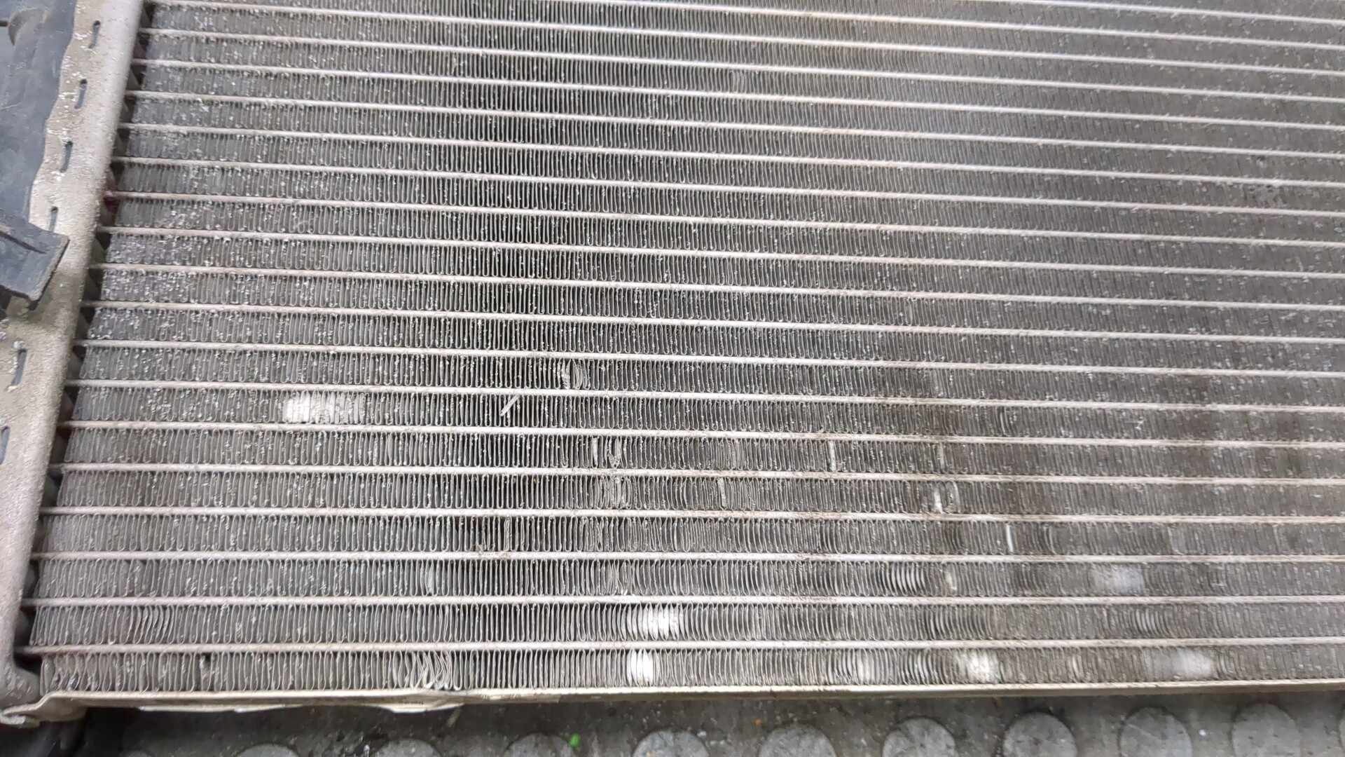 Радиатор охлаждения двигателя основной
